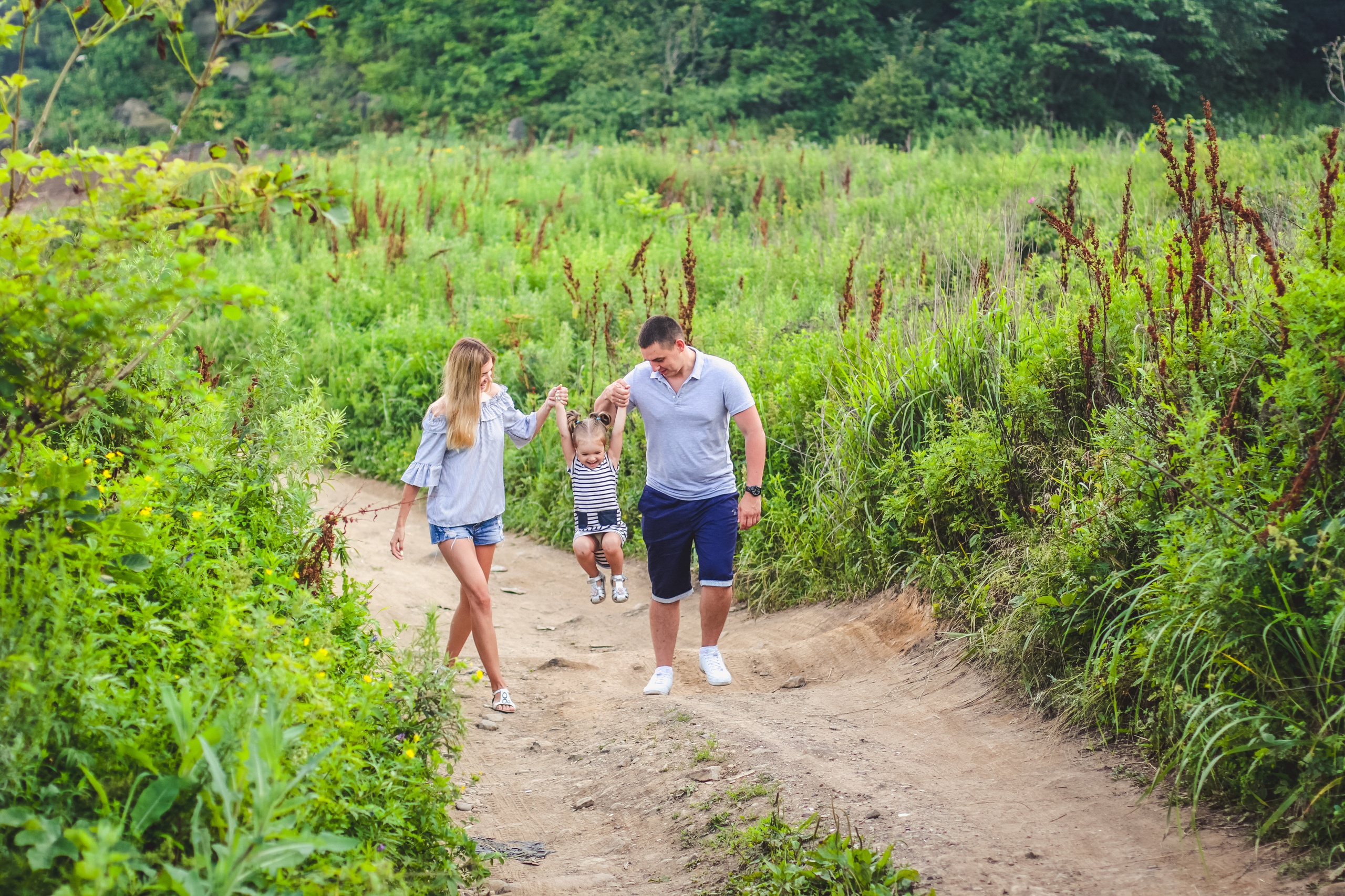 Алёна, Кирилл и Ева. Семейный и свадебный фотограф во Владивостоке Аня Смецкая