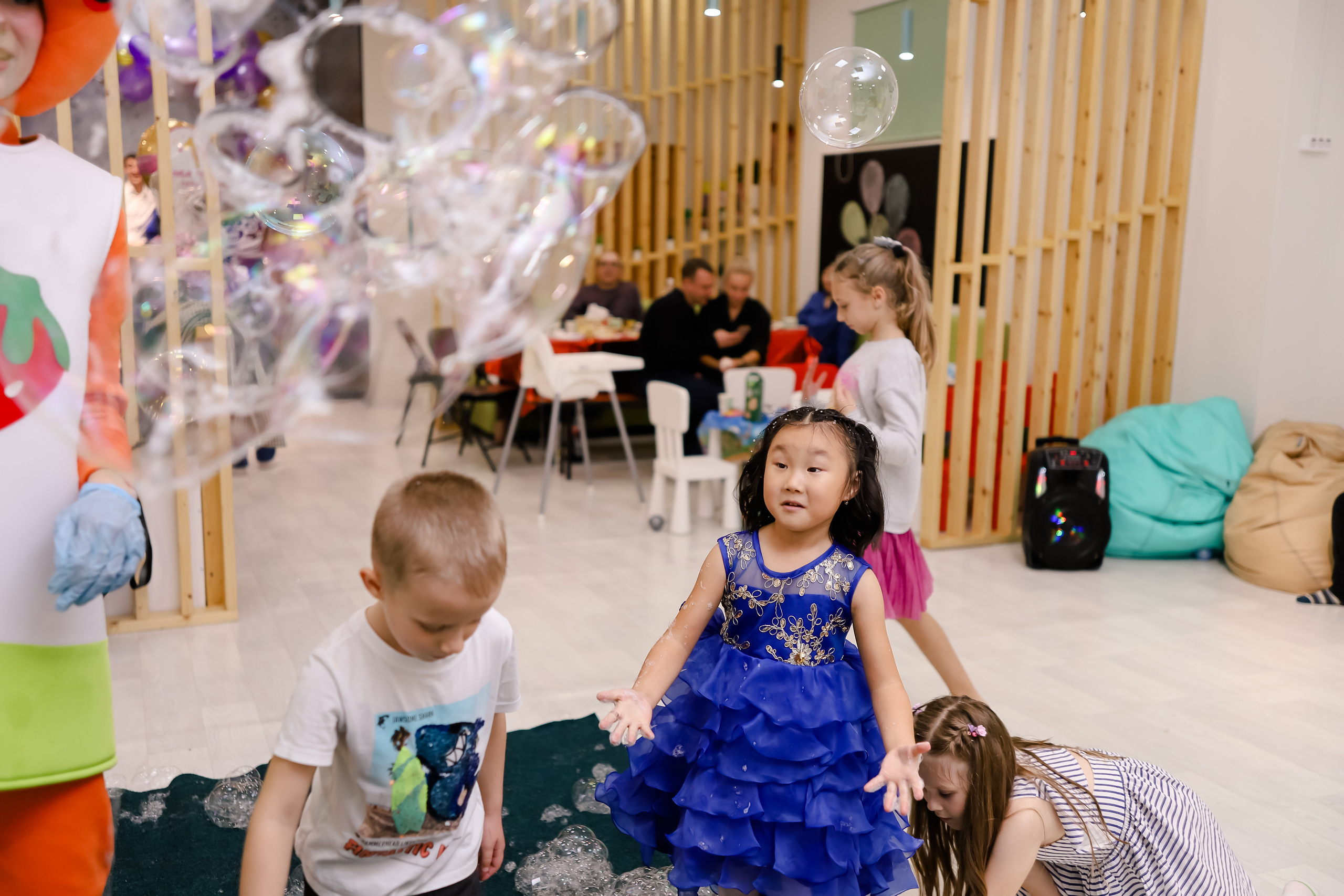 Пузырьковый день рождения. Семейный и свадебный фотограф во Владивостоке Аня Смецкая