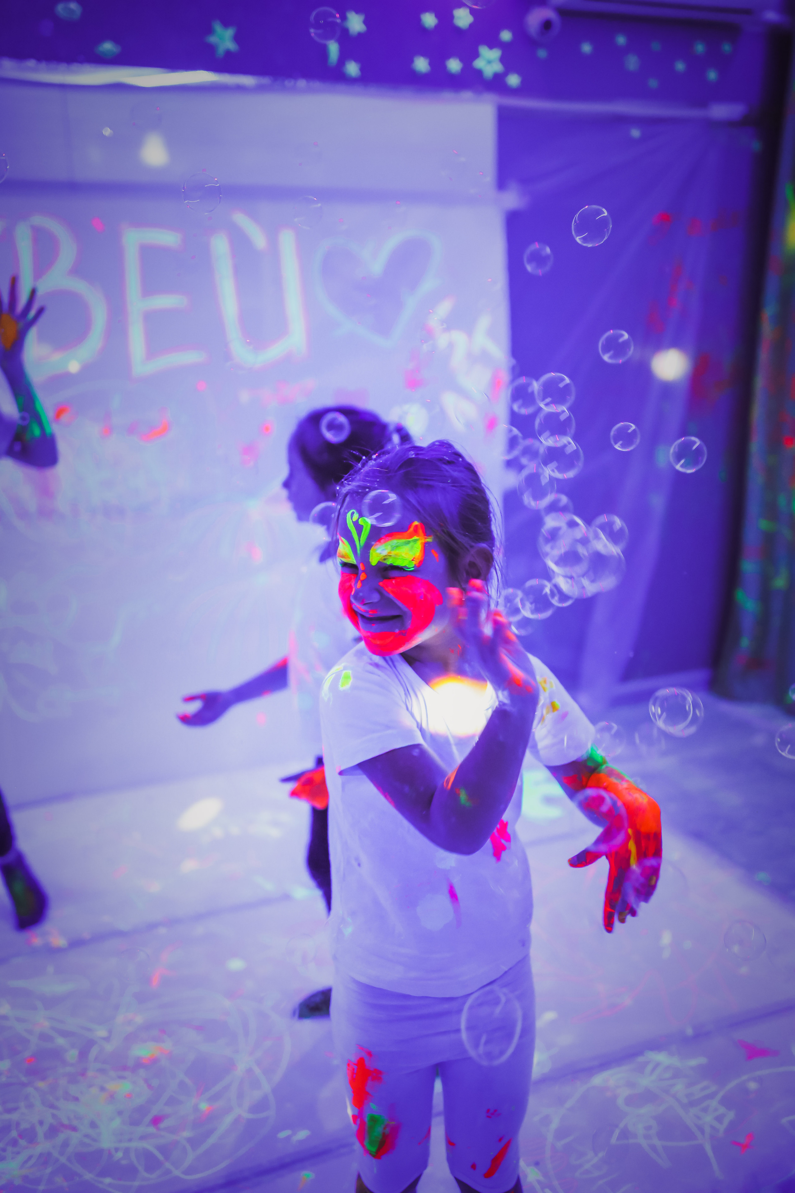 Яркий праздник Насти. Семейный и свадебный фотограф во Владивостоке Аня Смецкая