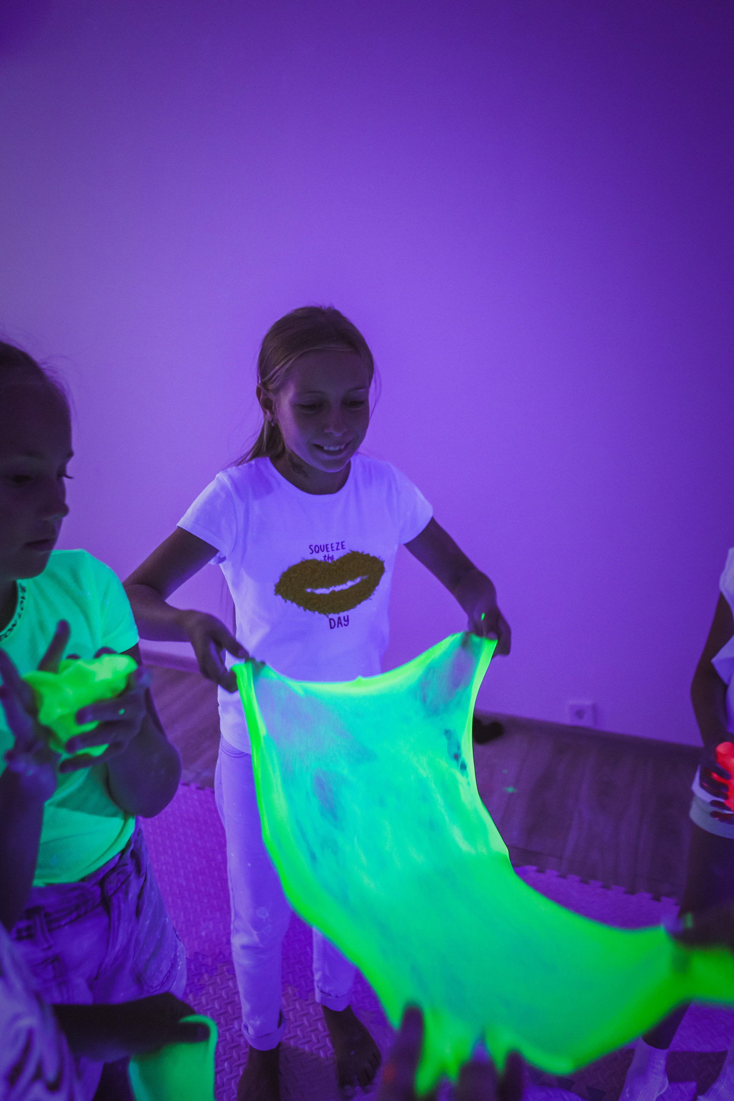 Неоновое день рождение Ульяны. Семейный и свадебный фотограф во Владивостоке Аня Смецкая