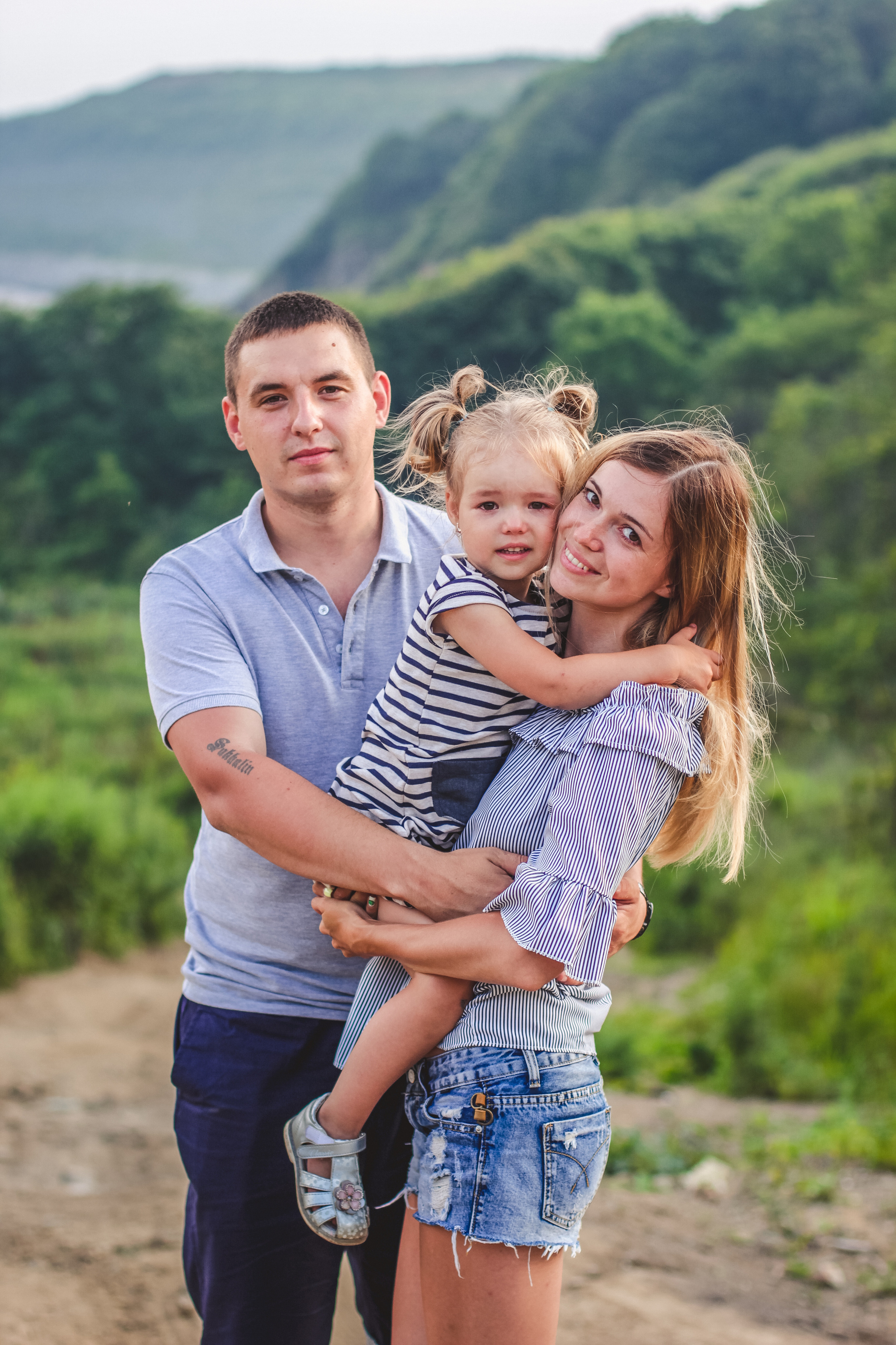 Алёна, Кирилл и Ева. Семейный и свадебный фотограф во Владивостоке Аня Смецкая