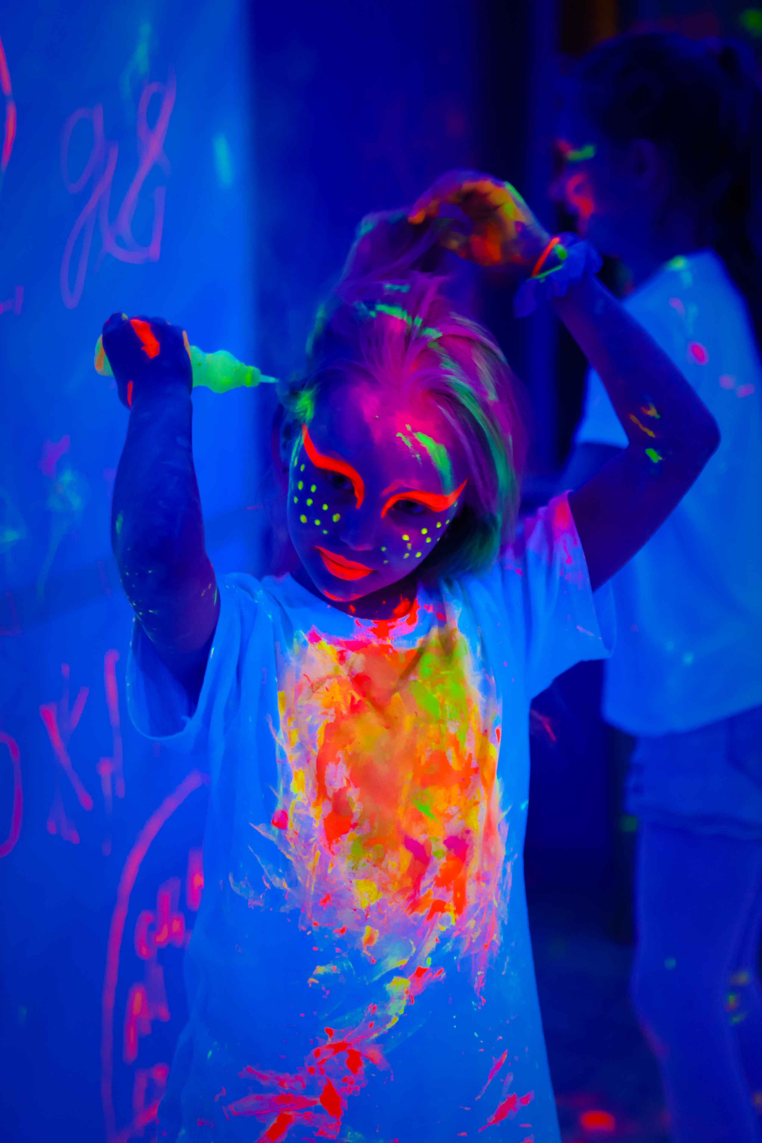 Алиса в Неоне. Семейный и свадебный фотограф во Владивостоке Аня Смецкая