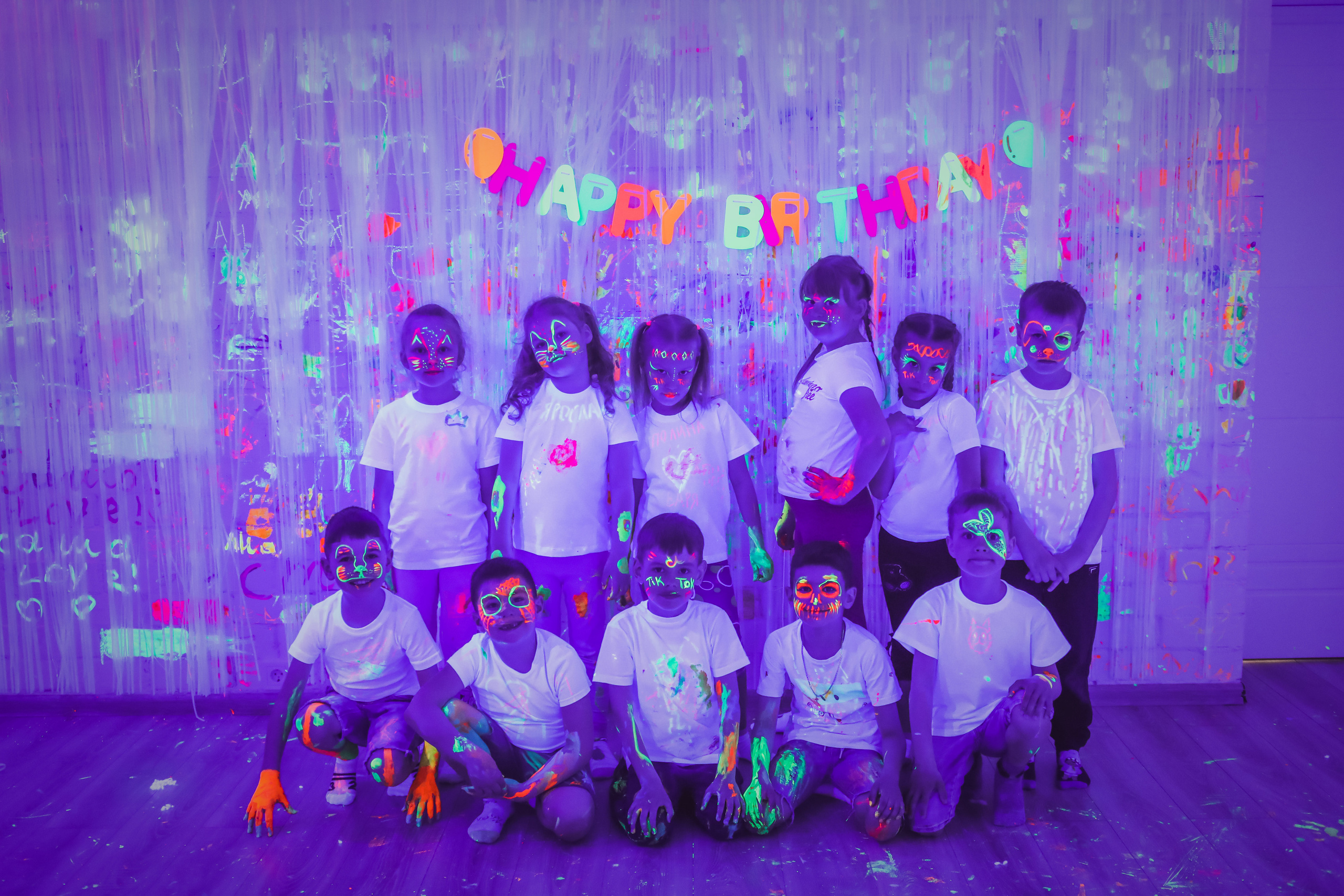 Полина В НЕОНЕ. Семейный и свадебный фотограф во Владивостоке Аня Смецкая