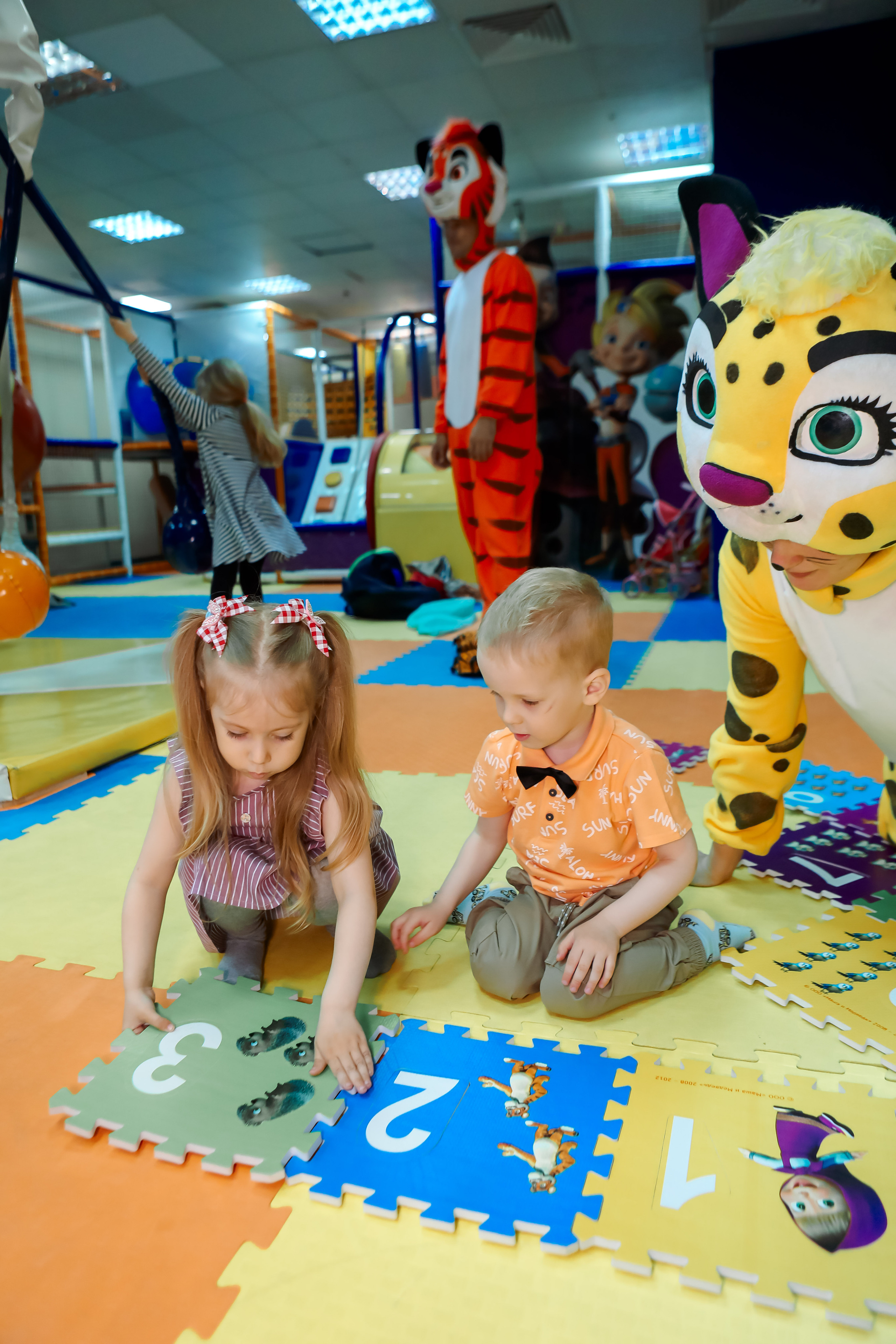 Лео и Тиг в гости приходили. Семейный и свадебный фотограф во Владивостоке Аня Смецкая