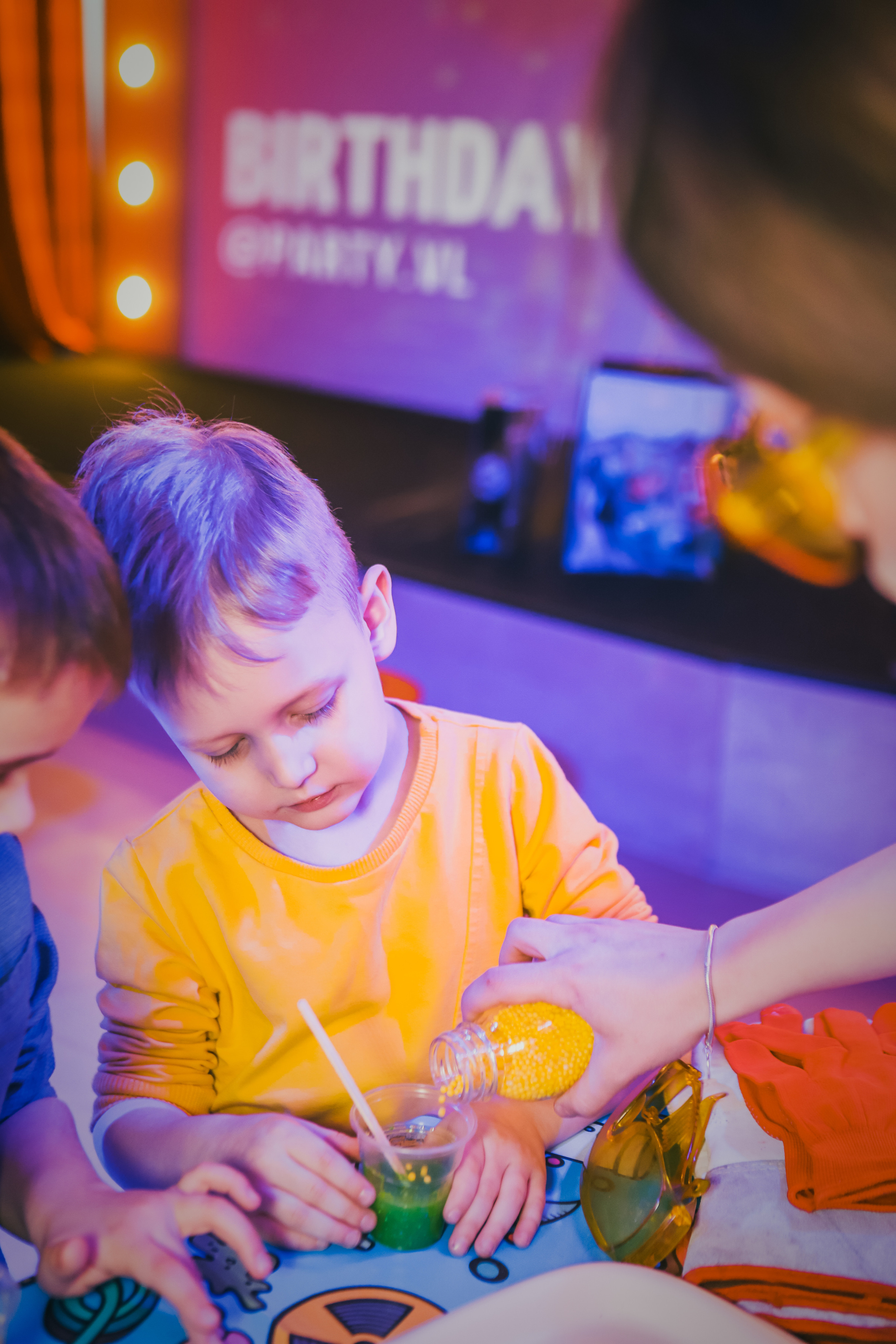 Химический праздник Руслана. Семейный и свадебный фотограф во Владивостоке Аня Смецкая