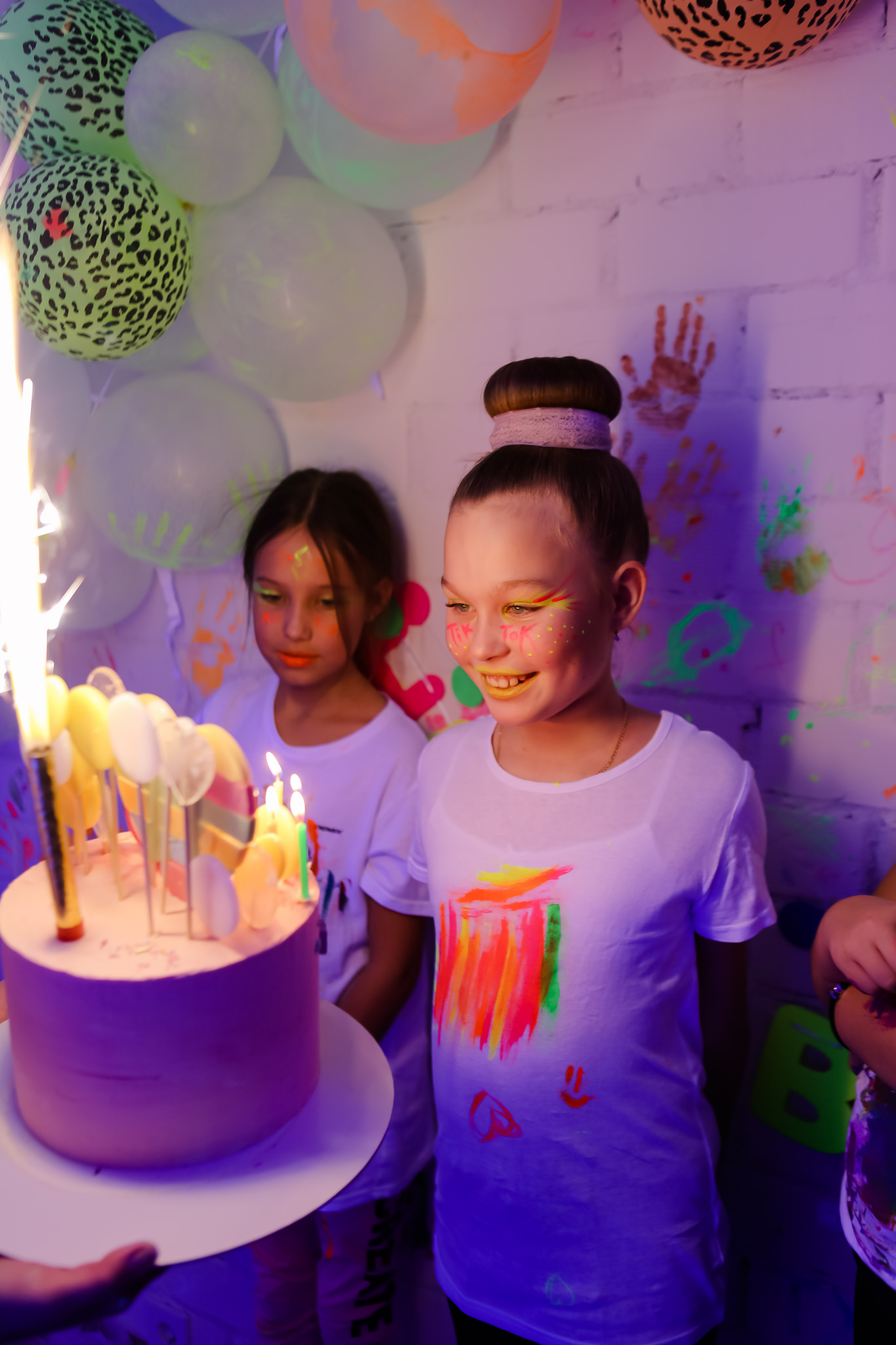 Неоновое день рождение Ульяны. Семейный и свадебный фотограф во Владивостоке Аня Смецкая