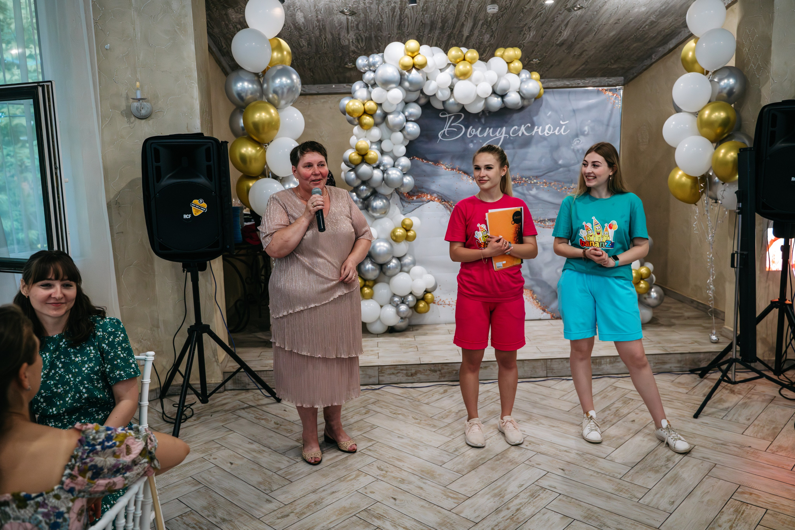 Выпускной 4 класс в Леттопарк. Фотограф самых запоминающихся моментов Вашей жизни