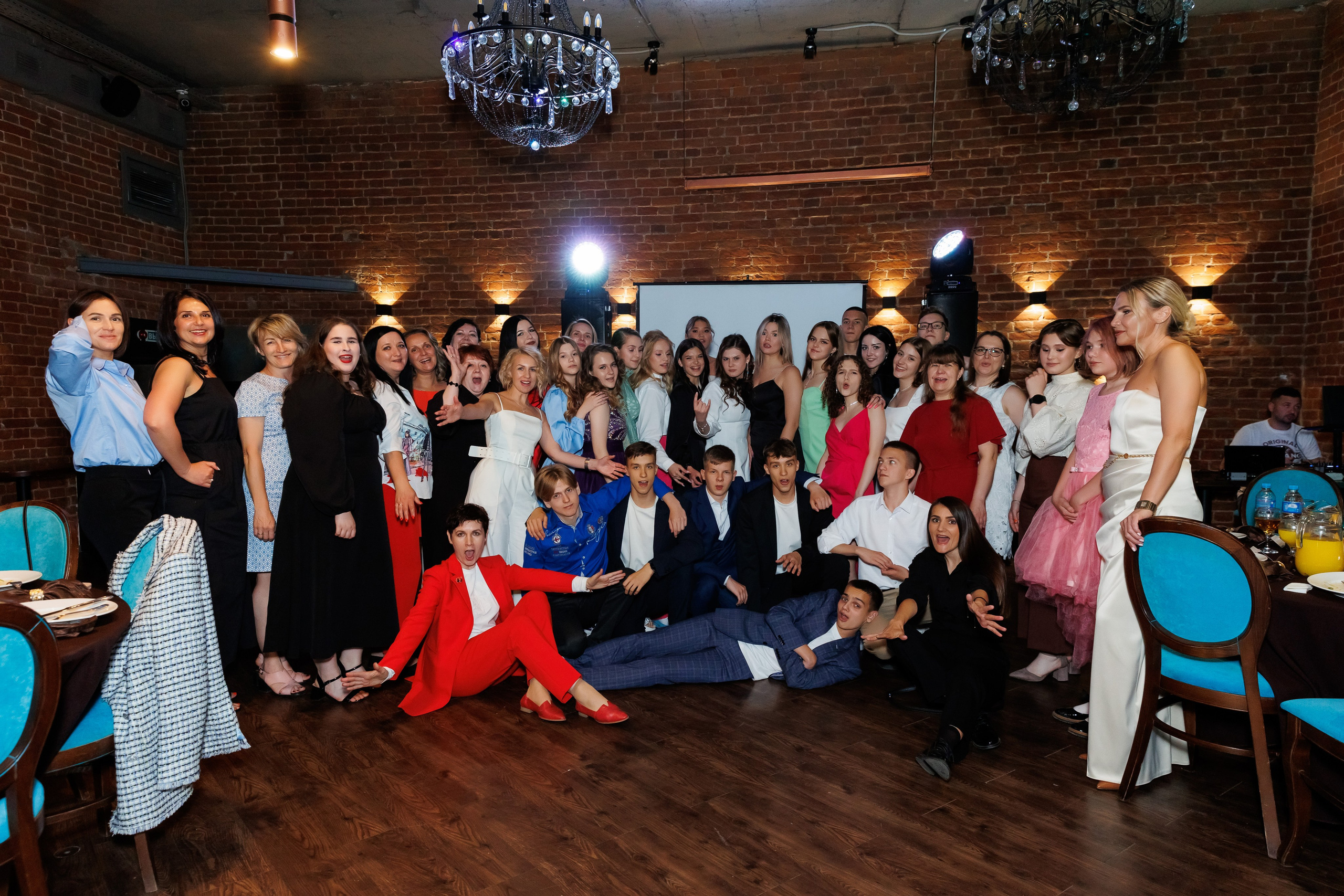 Выпускной 9 класса. Фотограф Новосибирск — Наталья Гресь