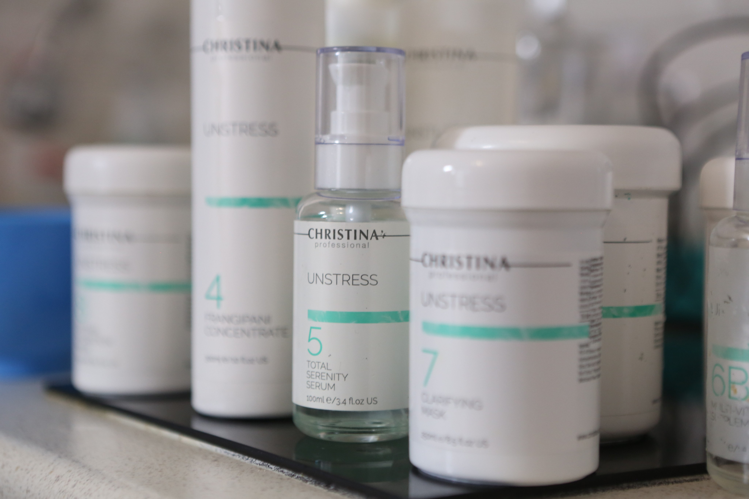 Косметолог Dr.Popova. Фотограф в Санкт-Петербурге. Индивидуальная съемка и фотопрогулки