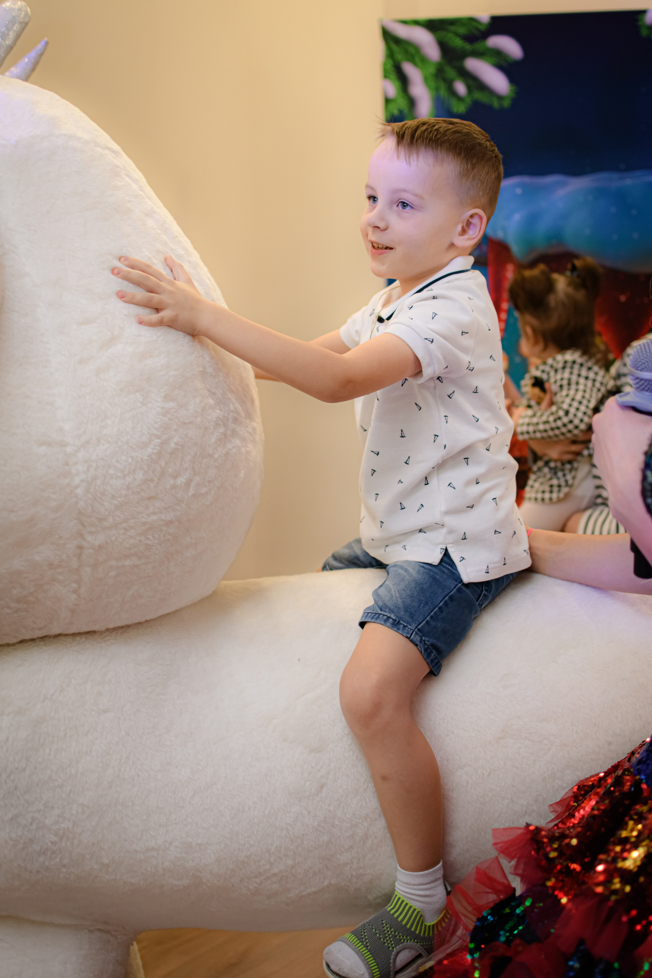 HAPPY NEW YEAR. Photokarish