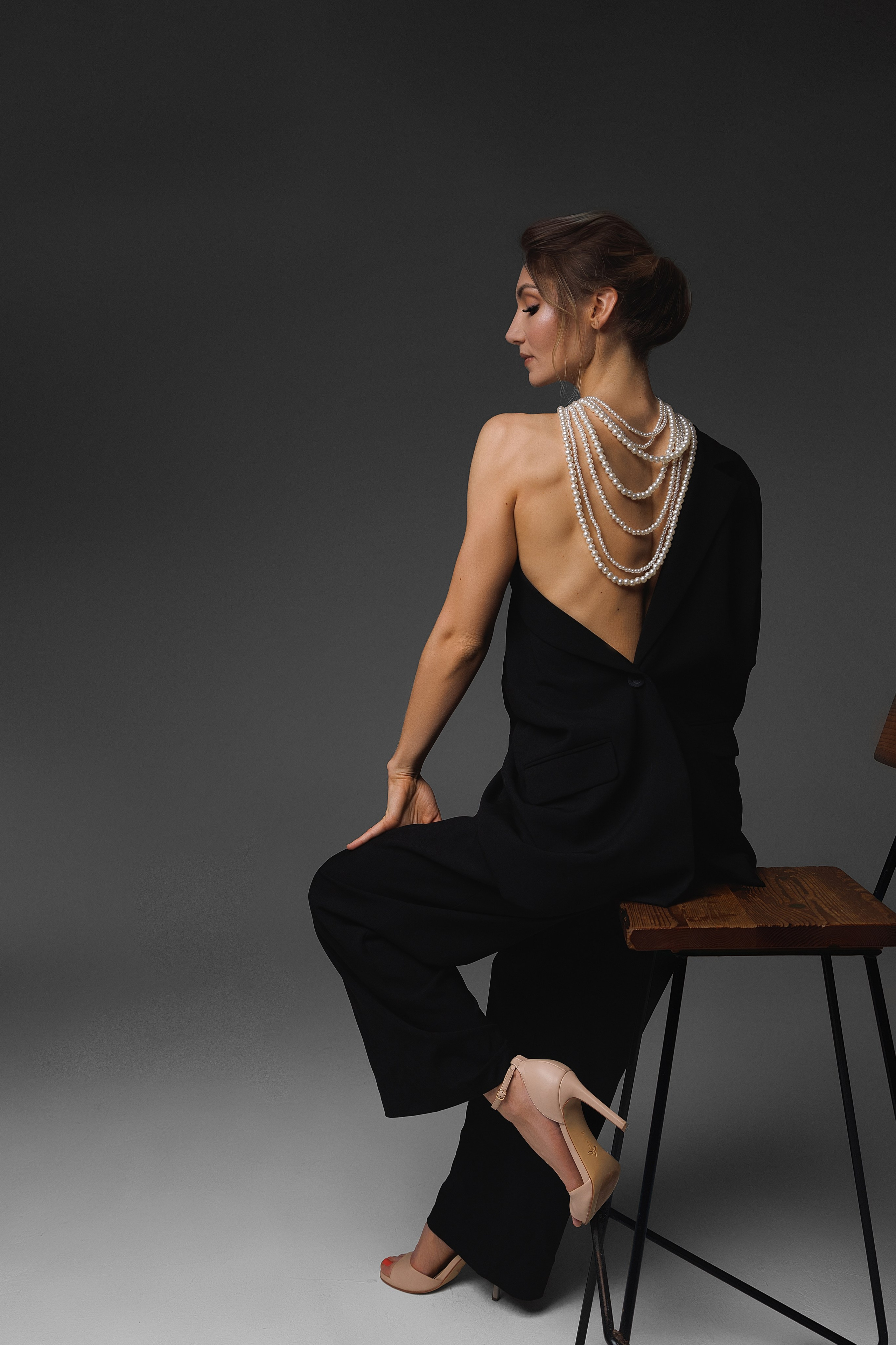 Натали — портретная фотосессия в жемчуге. Анастасия, Фотограф женского портрета и беременности в стиле vogue