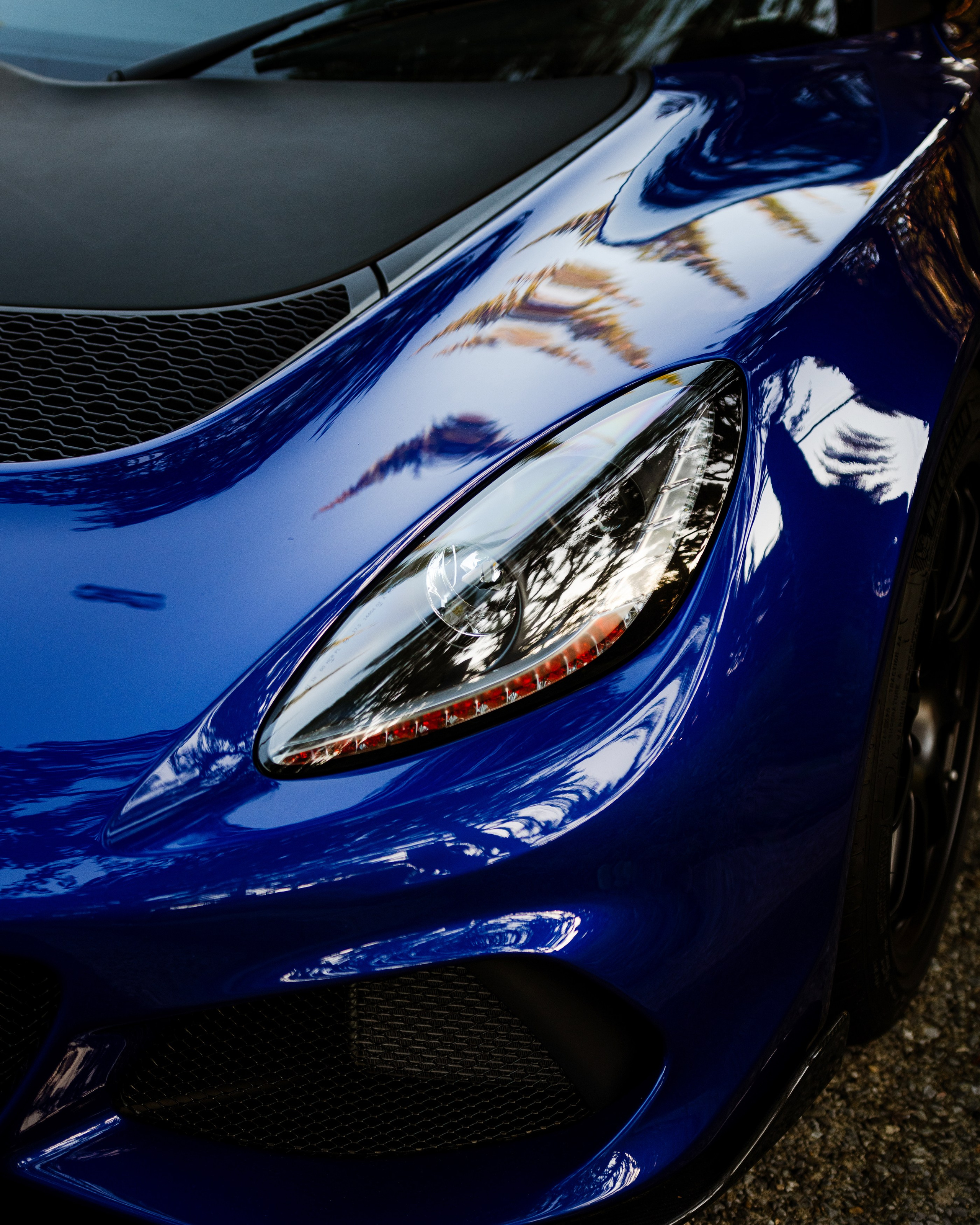 Cars in Tokyo. Photographer in Tokyo Anatolii Ozarto