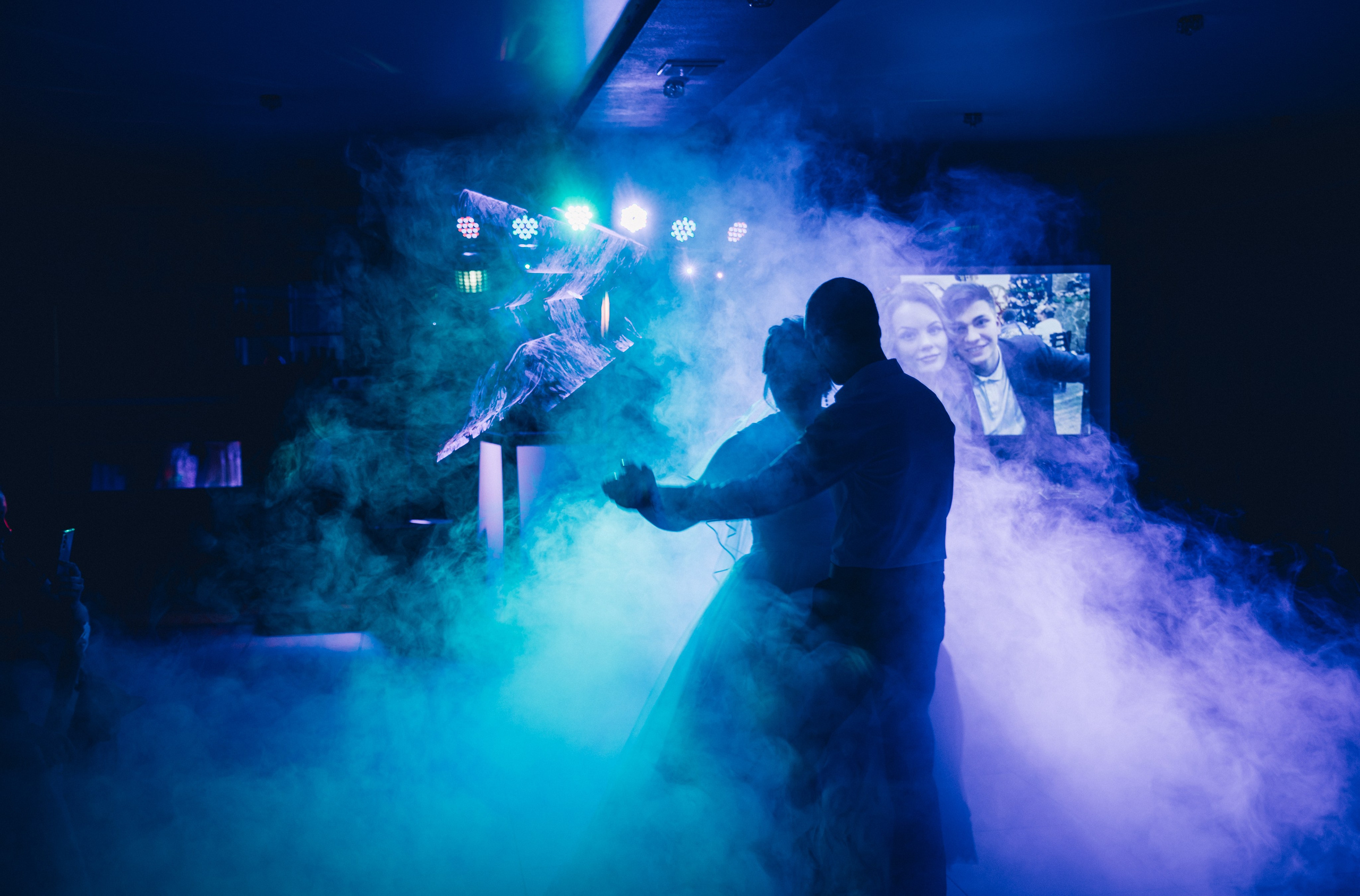 Свадебная фотосъемка. Репортажный и свадебный фотограф в Челябинске Елисеев Павел