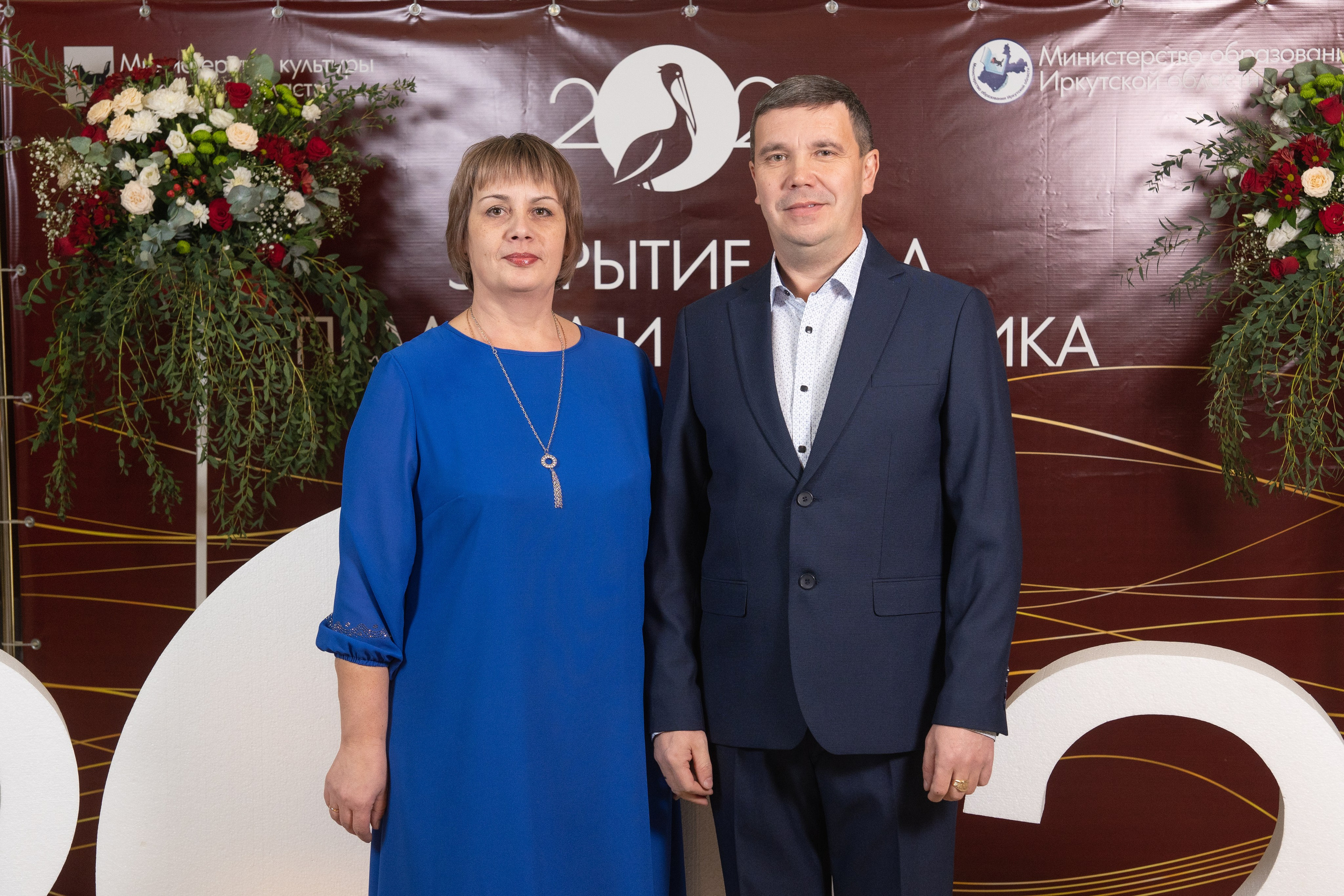 Музыкальный театр. Занимаюсь профессиональной фотографией и живу рядом с Байкалом. Работаю в разных жанрах