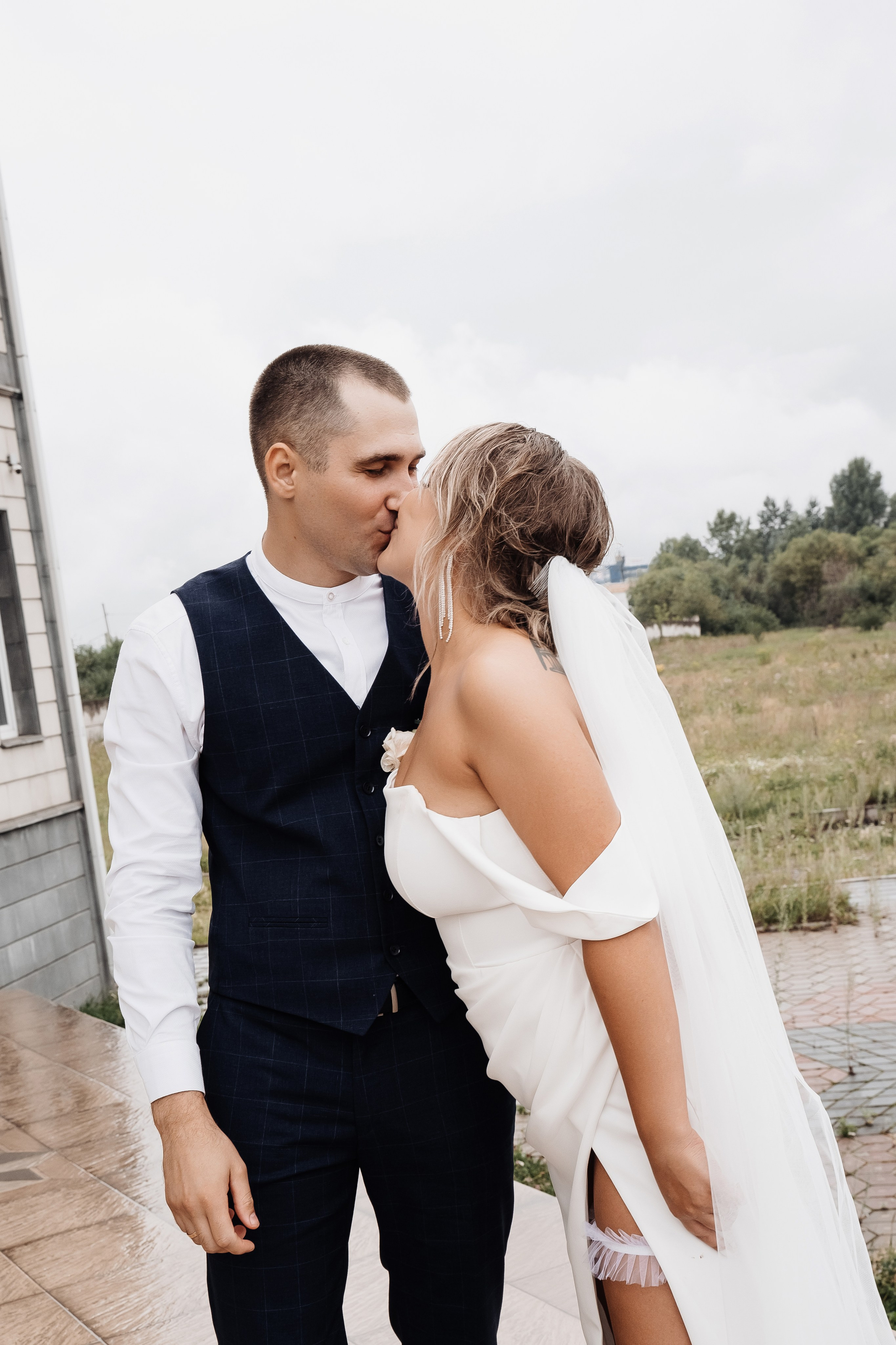 Илья + Лена. Моменты и истории о вас настоящих