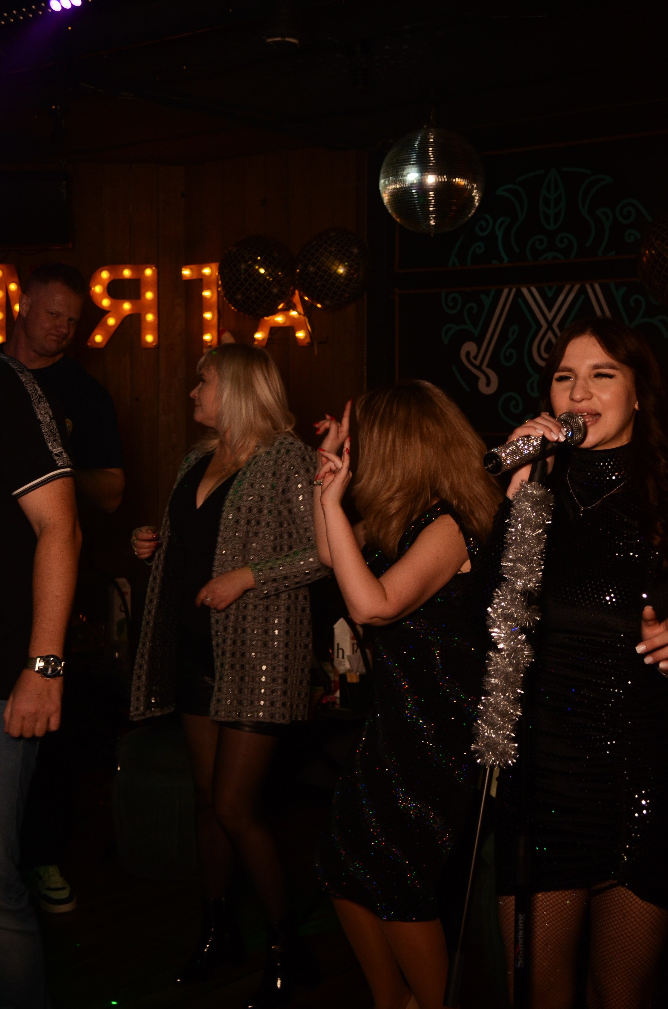 27.12.25 New Year Party. Мята Спортивная — Кальянная, караоке, бар в Минске