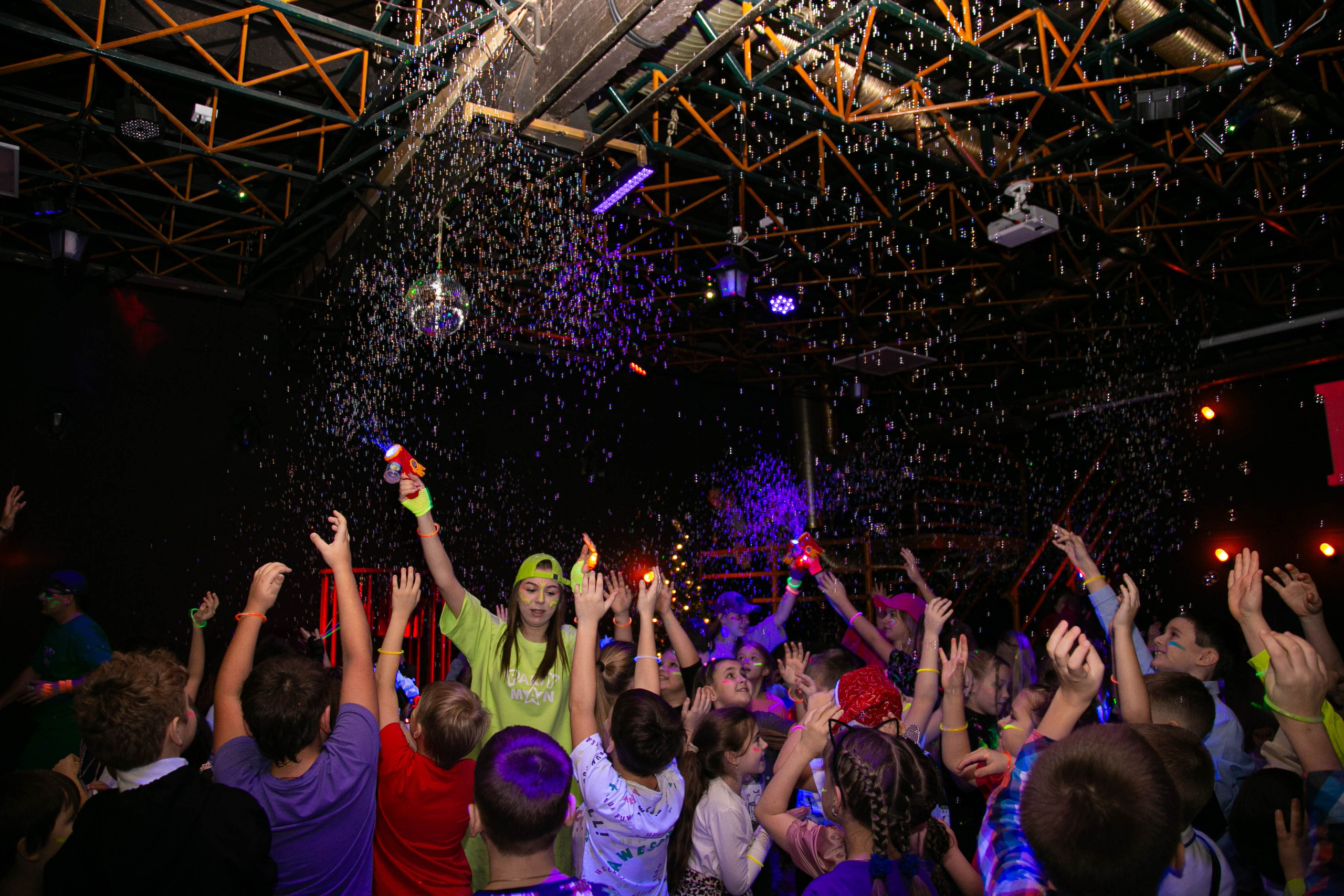 Party Man. Репортажный фотограф в Пскове