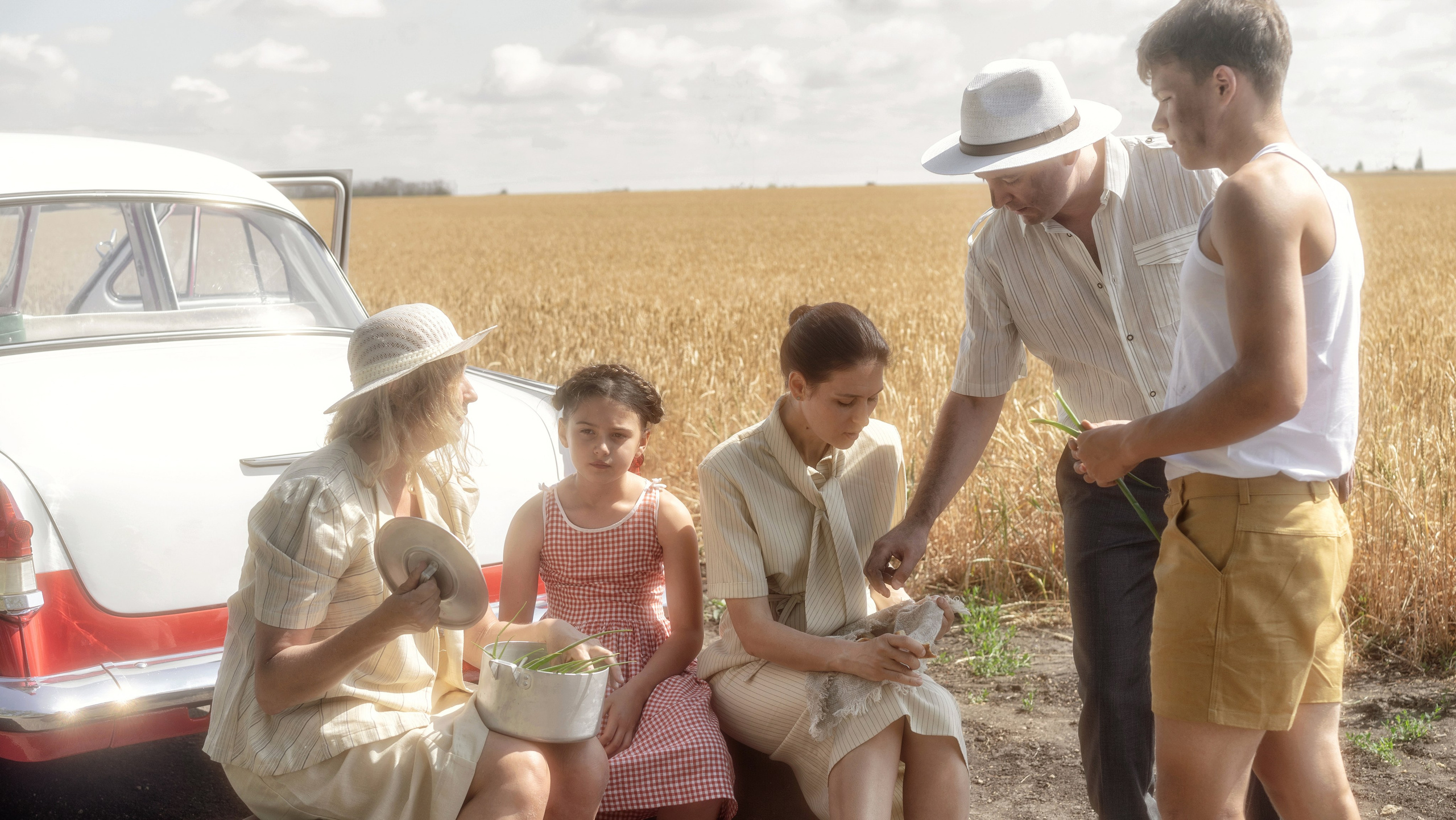 Папа купил автомобиль. Фотохудожник и фоторежиссёр Евгения Будякова