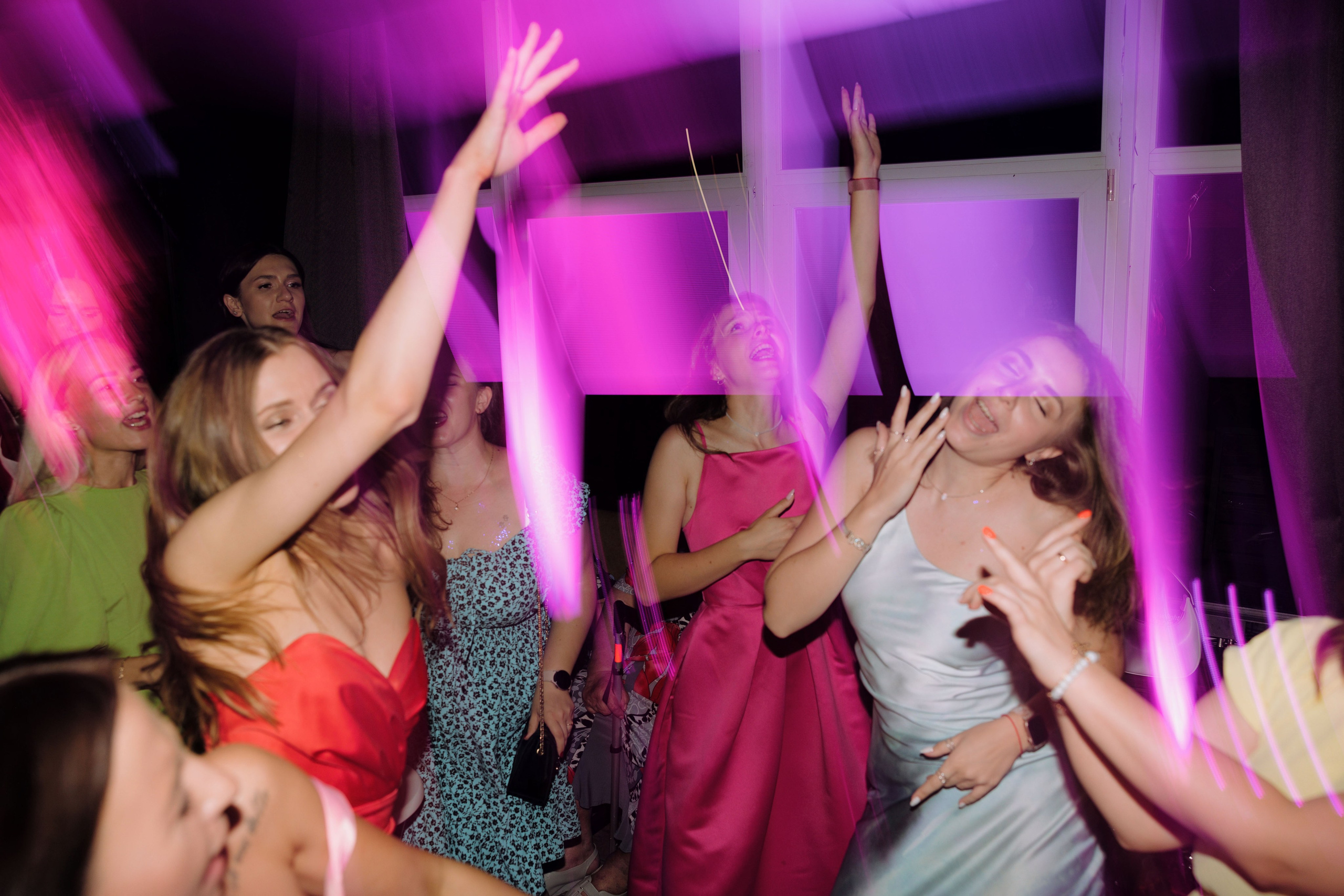 Artem & Victoria. Главная