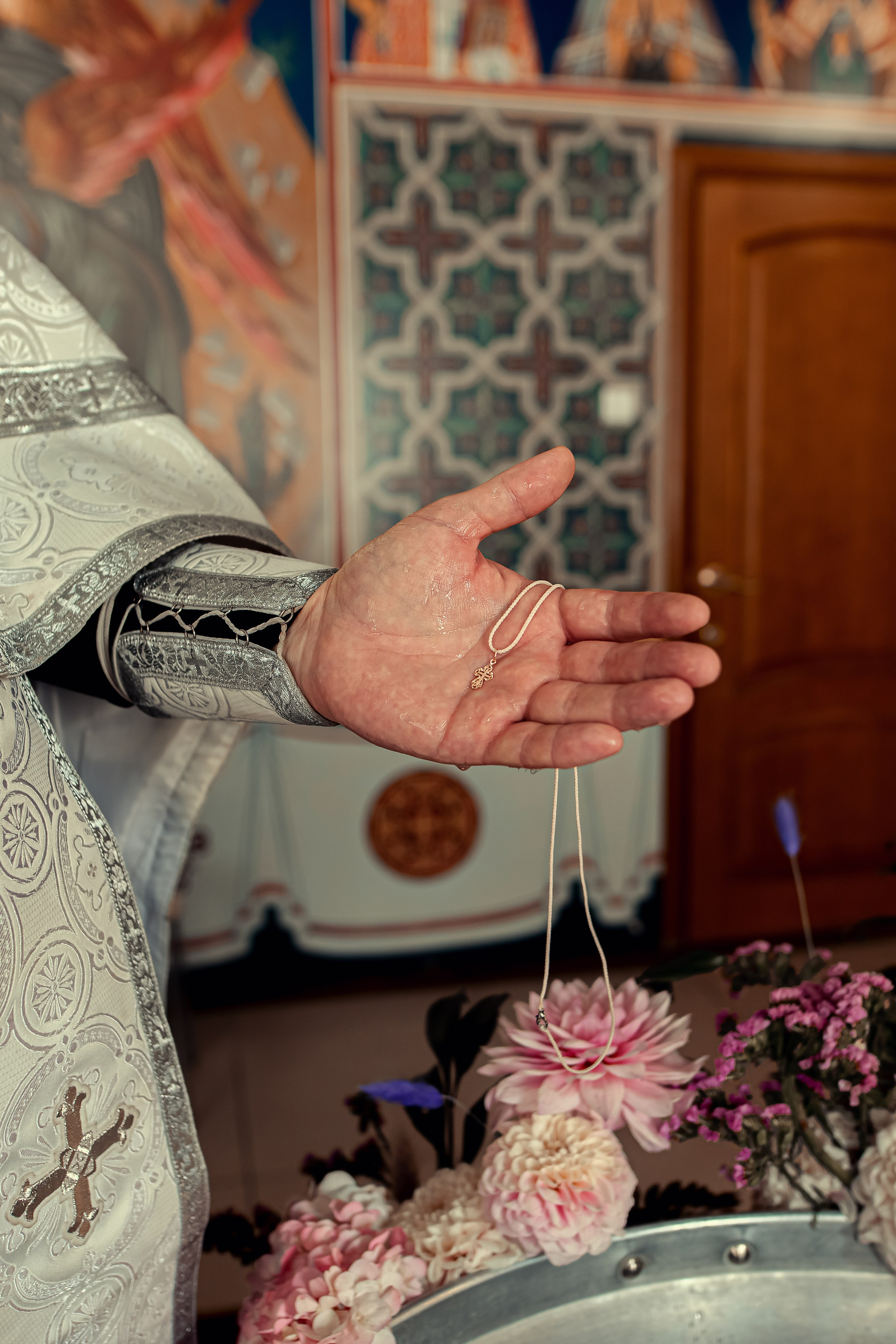 Таинство Крещения Александры. Фотограф Таинств Крещения и Венчания в г. Курске