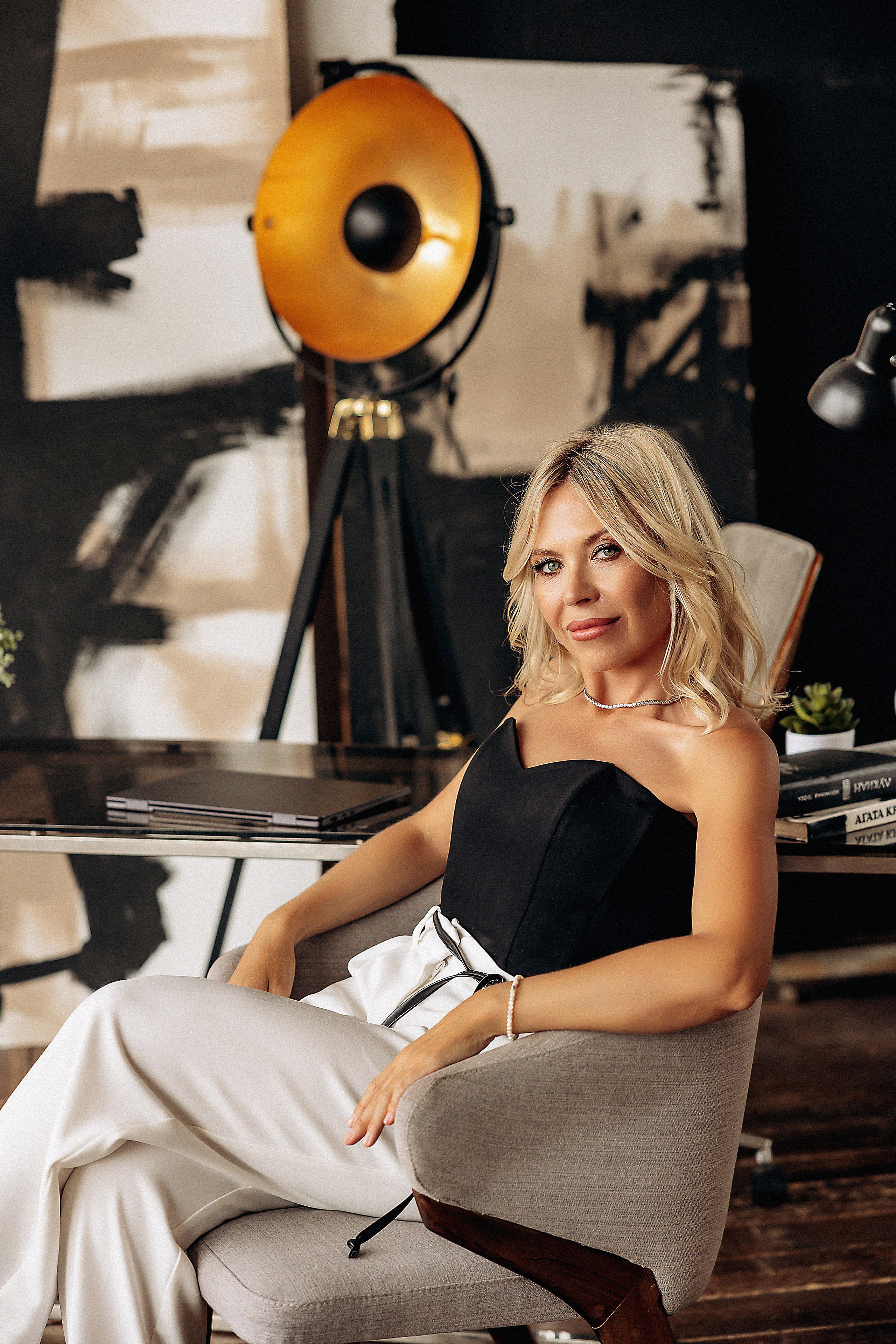 Ольга. Риэлтор. Фотограф в Калининграде свадебная фотография, репортажная, фотосессии