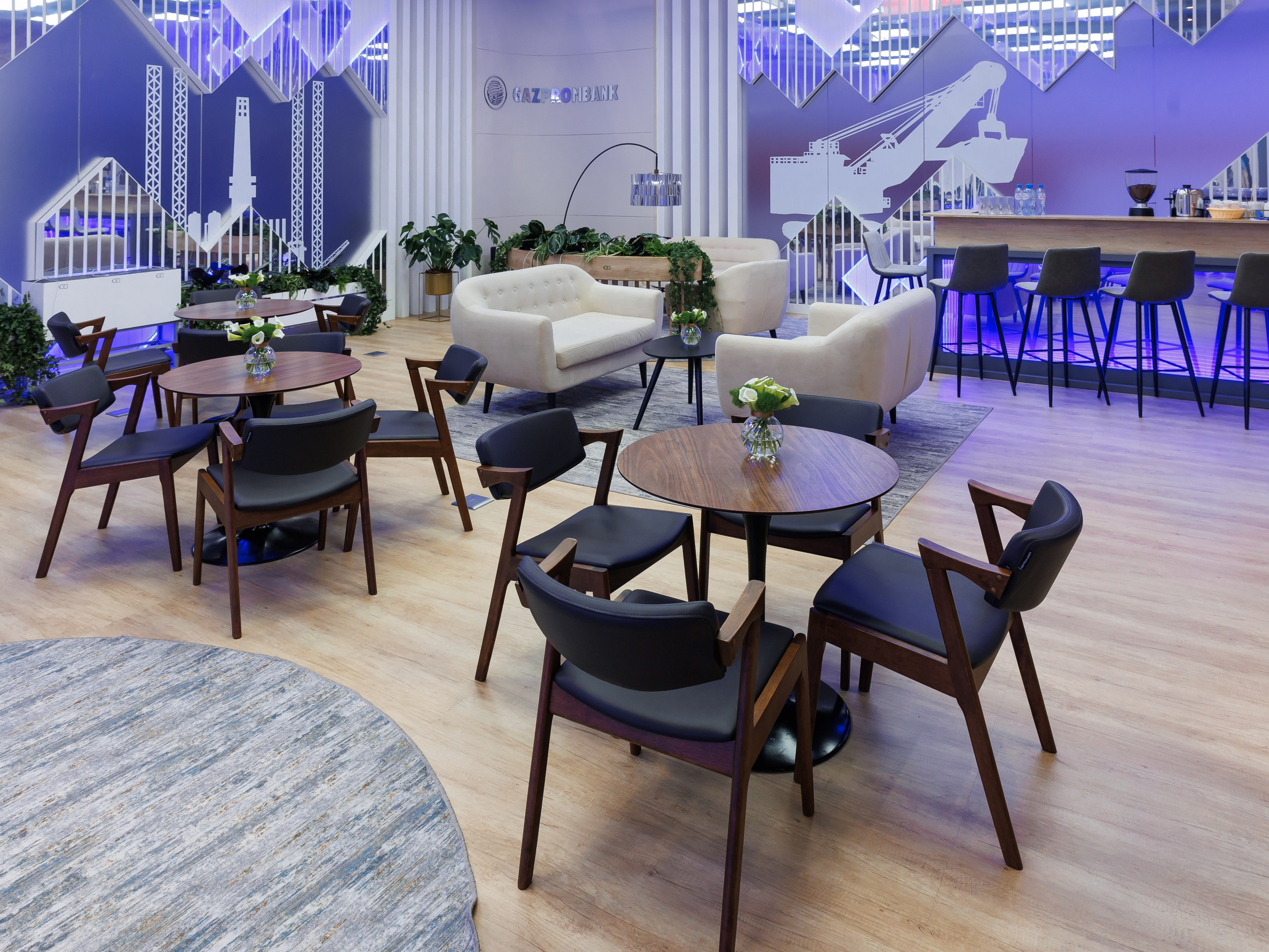 Интерьерная съемка стендов на выставке «Иннопром»