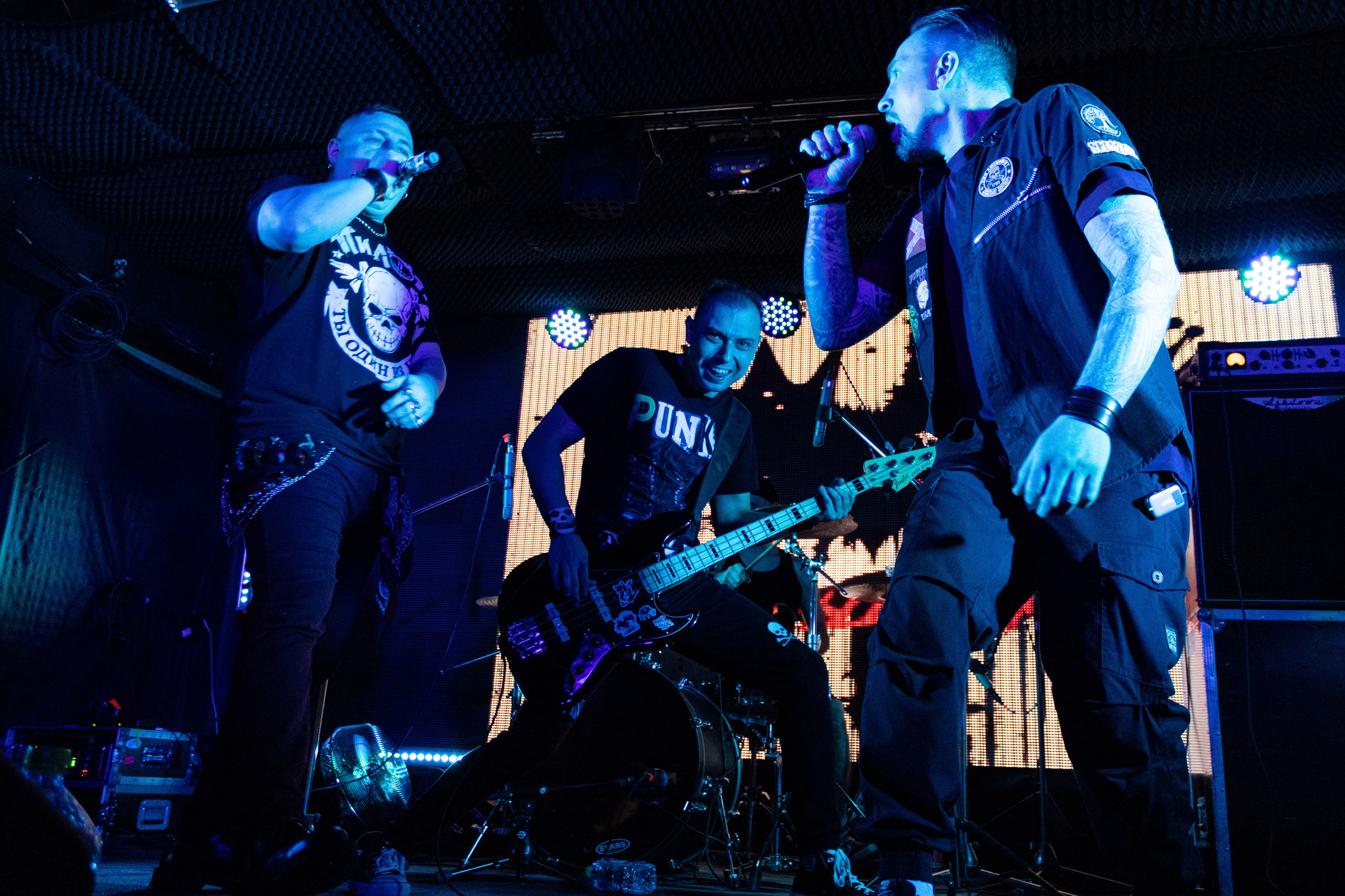 Группа "Меньше Трепа!", Клуб "12", Воронеж