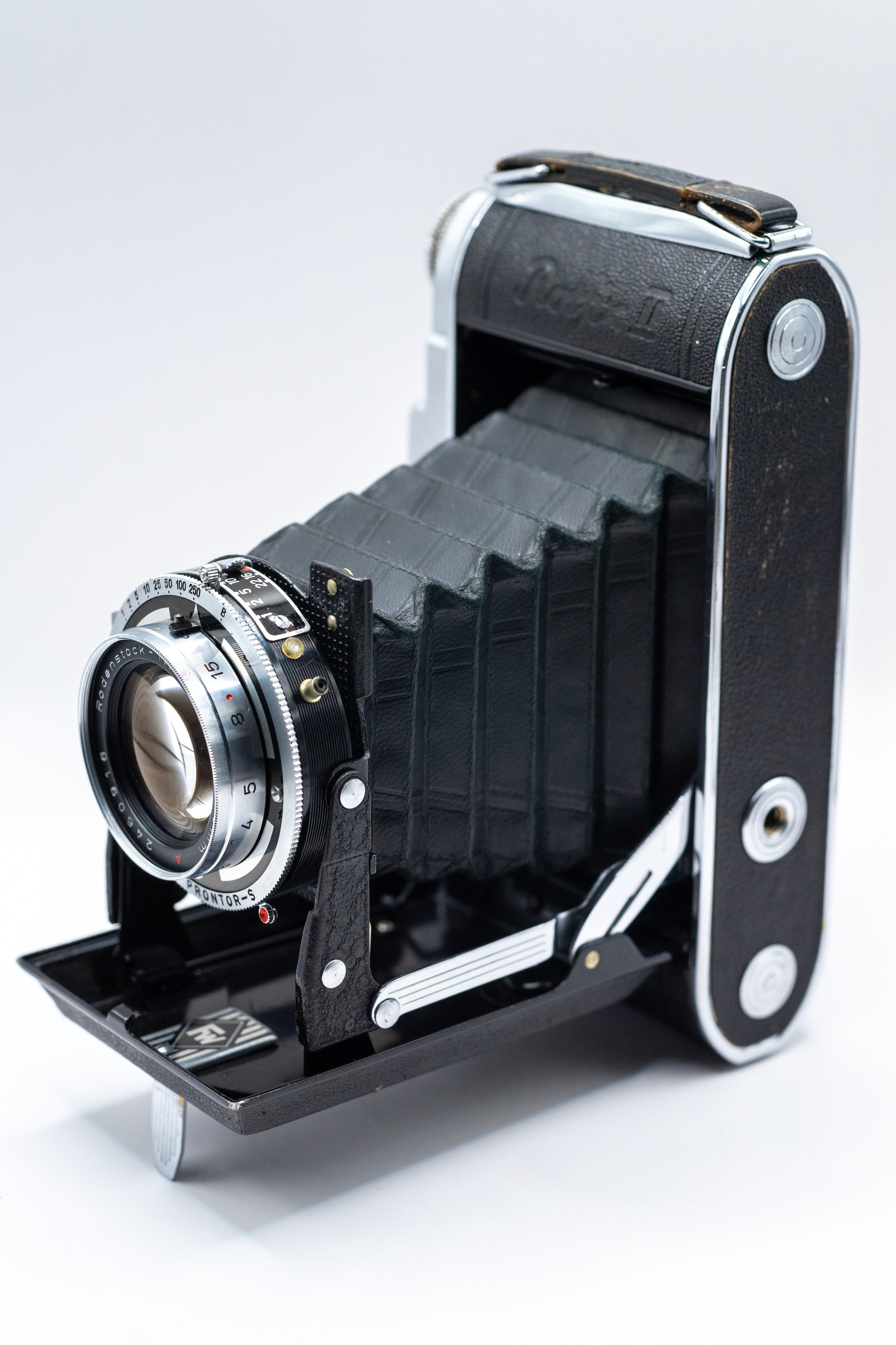 Franka Rolfix II — Rodenstock-Trinar 105mmf3.5