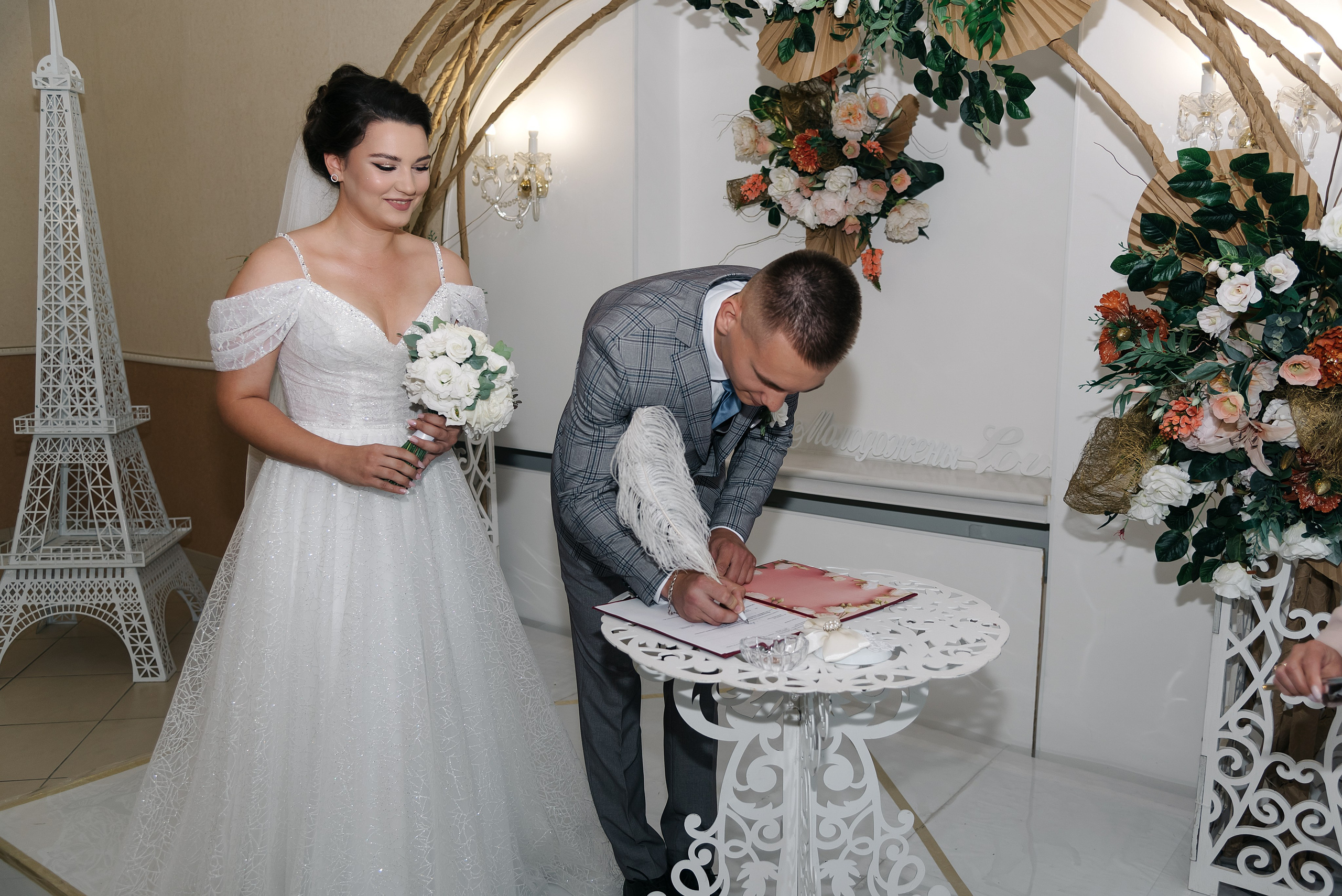 Роман и Карина. Фотограф Волжский Екатерина Егорова