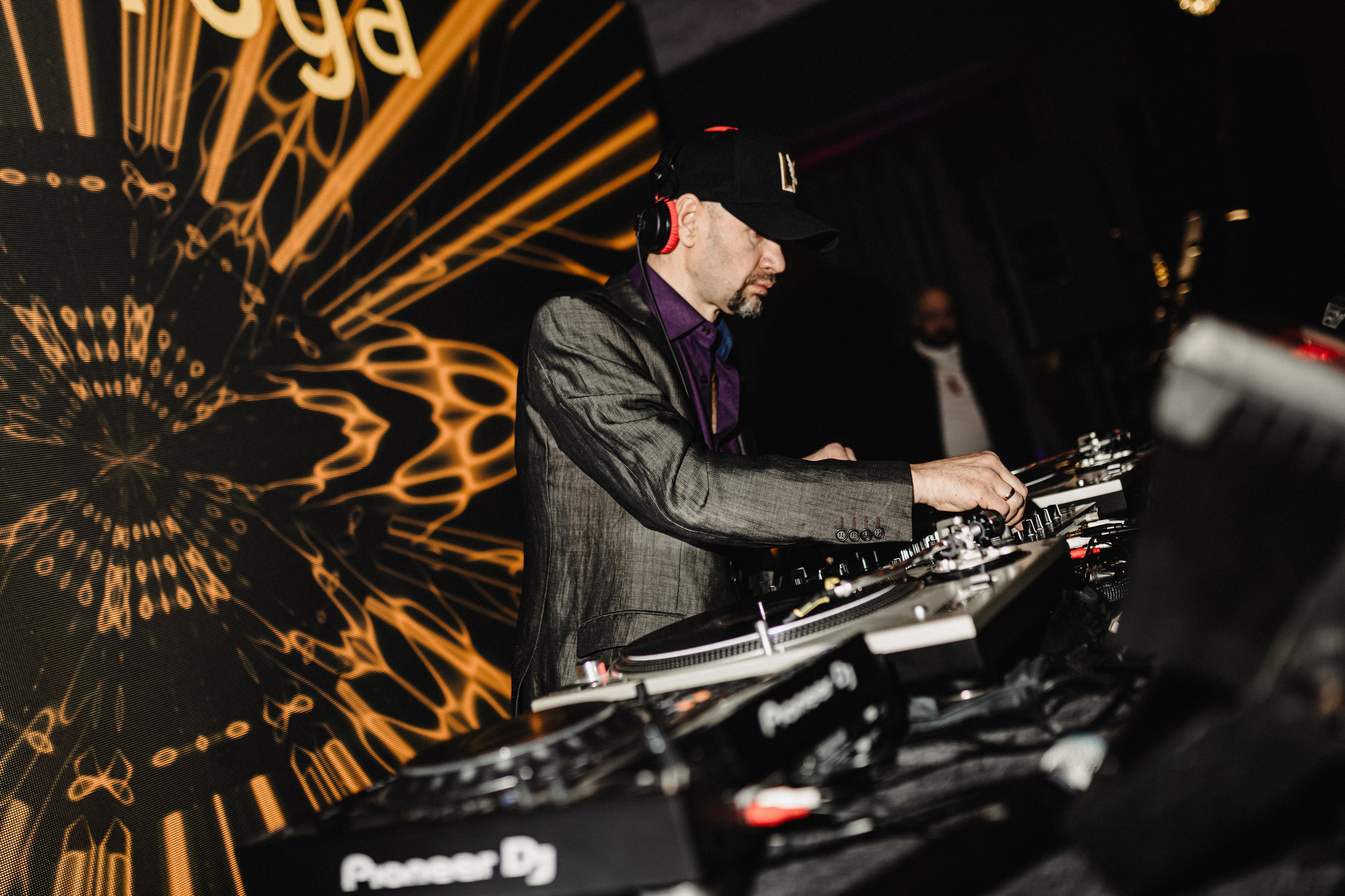 Новый уровень — Особняк 1857. Свадебный и семейный фотограф Женя Добрянская в Нижнем Новгороде