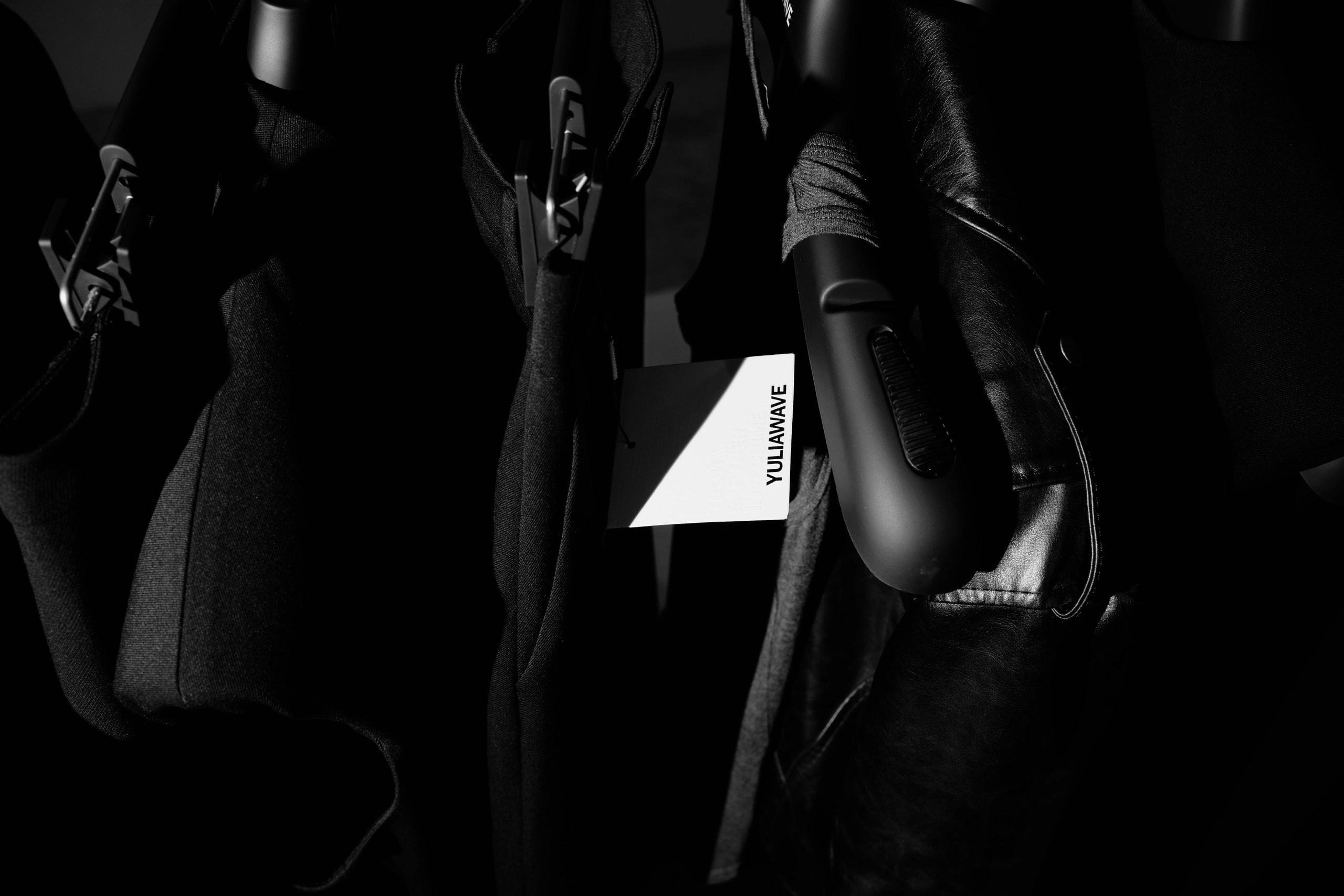 YULIAWAVE х FRWL. Саша Копылов, фотограф в Казани