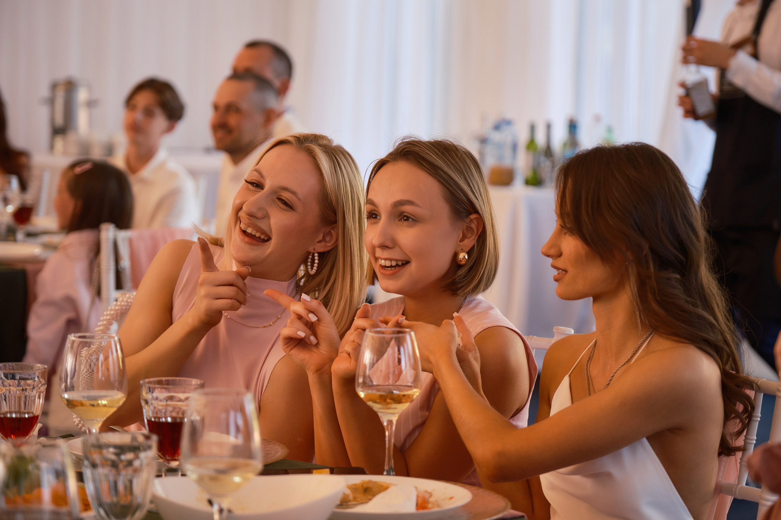 АРТЕМ И ЕКАТЕРИНА. Свадебный фотограф в Екатеринбурге Соседков Евгений