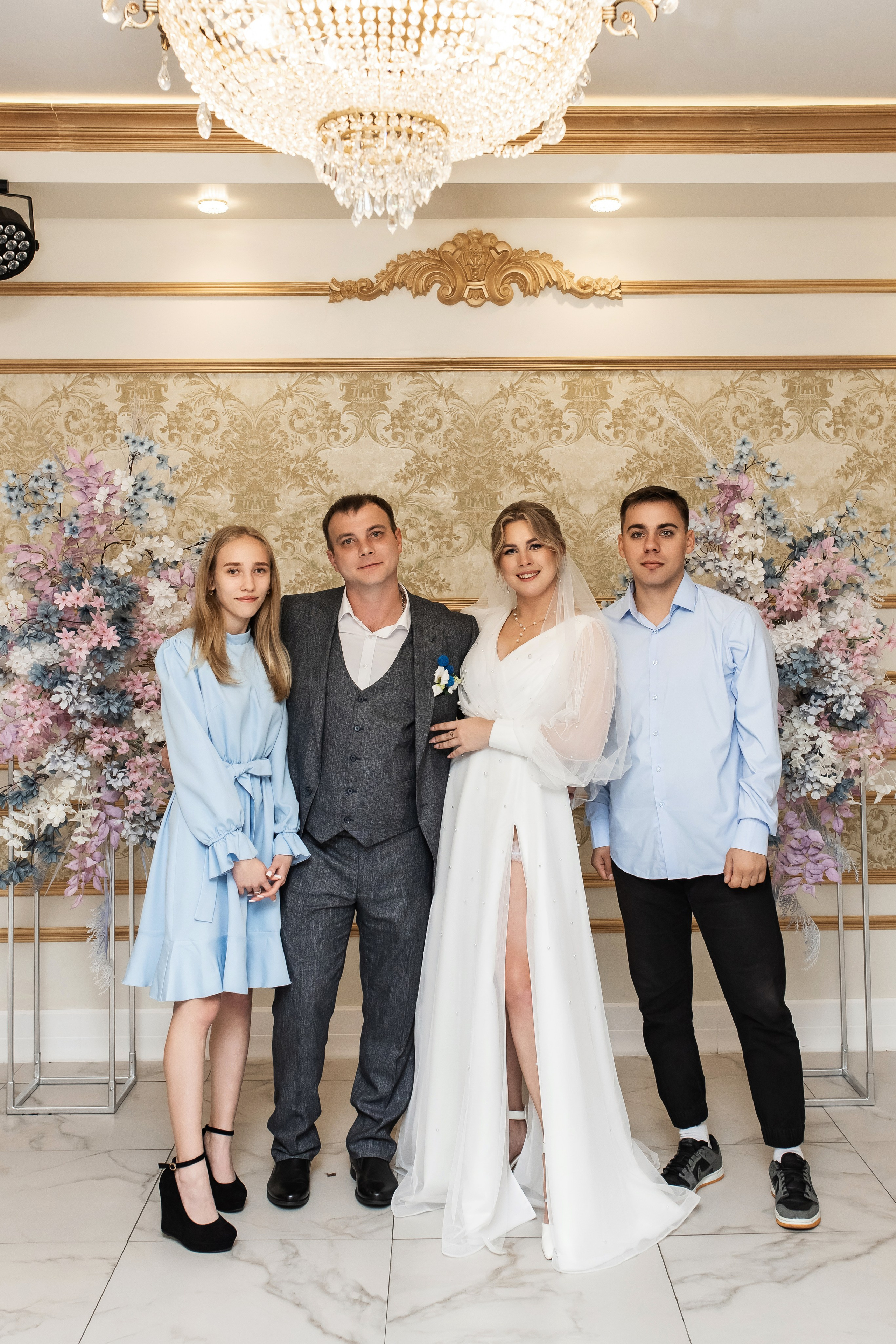 Дмитрий и Александра. Август 2024. Фотограф Пермь. Свадьбы. Семья и дети, школа, д. сад. Фотокниги