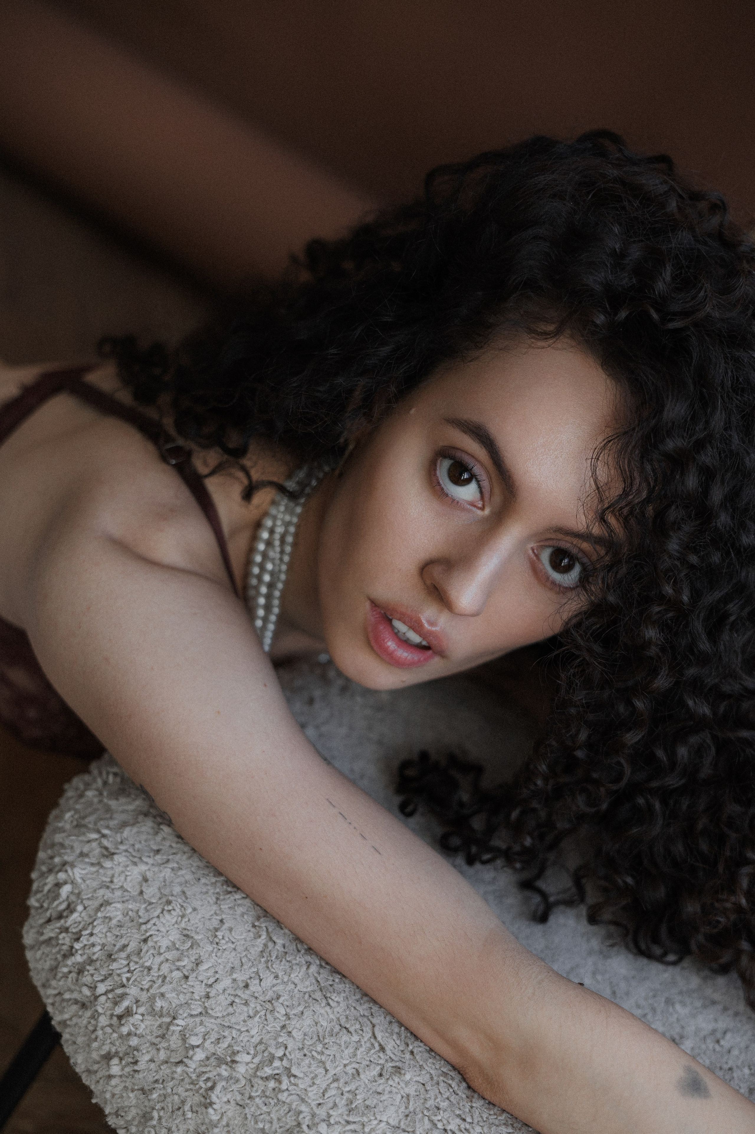 Студийная съемка Агата. Главная