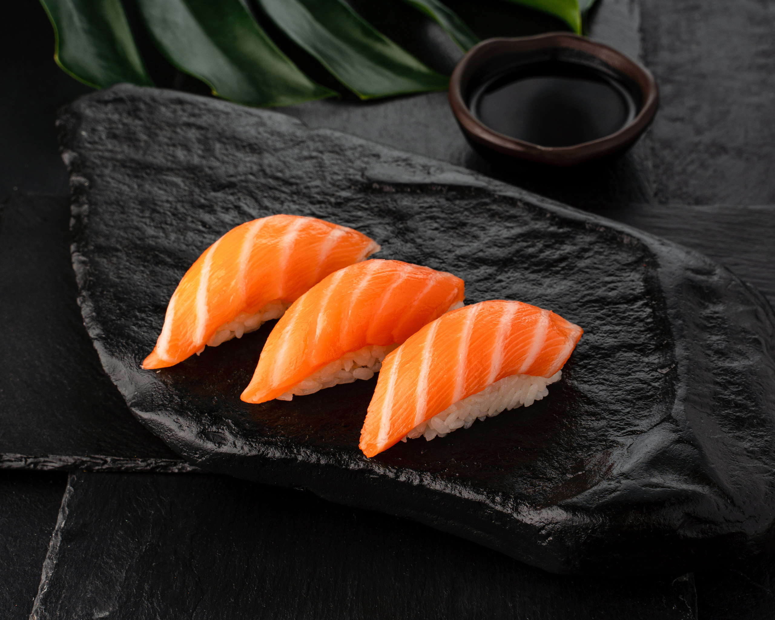 Доставка пан-азиатской и европейской кухни Га-Чё