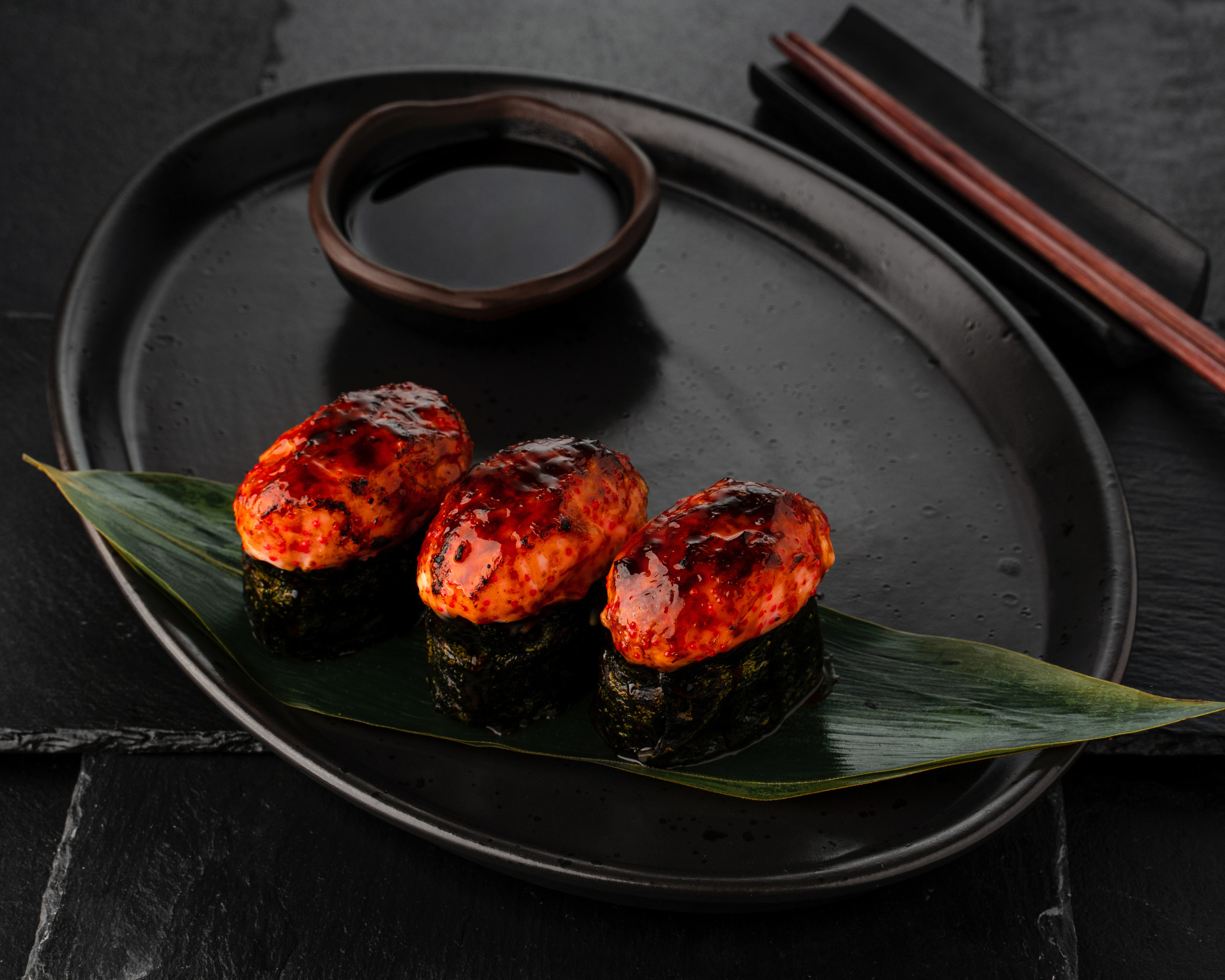 Доставка пан-азиатской и европейской кухни Га-Чё