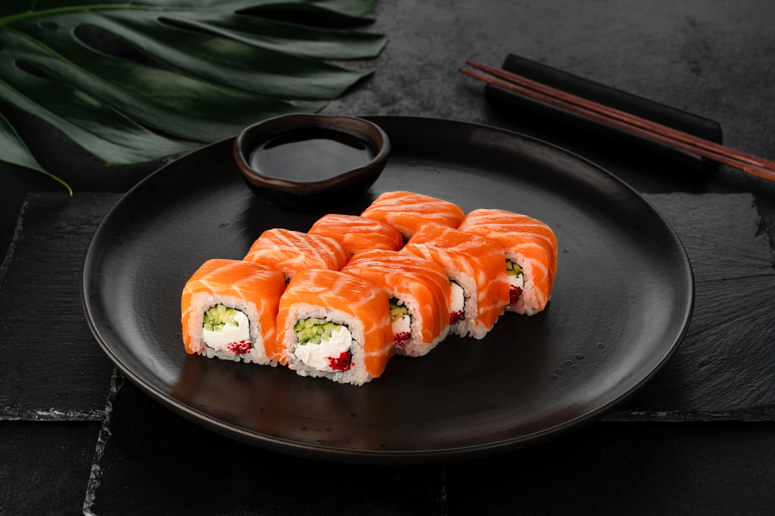 Доставка пан-азиатской и европейской кухни Га-Чё