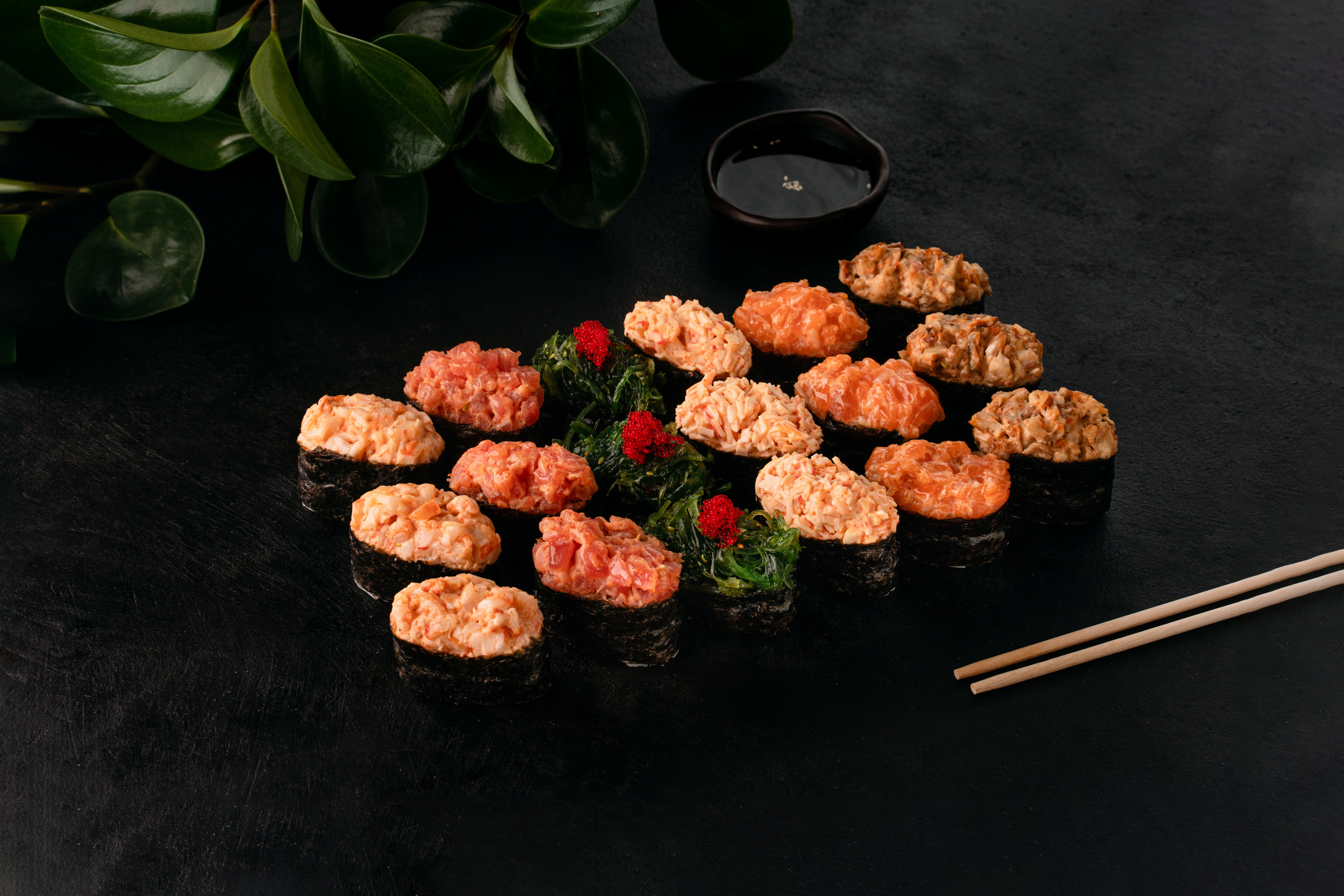 Доставка пан-азиатской и европейской кухни Га-Чё