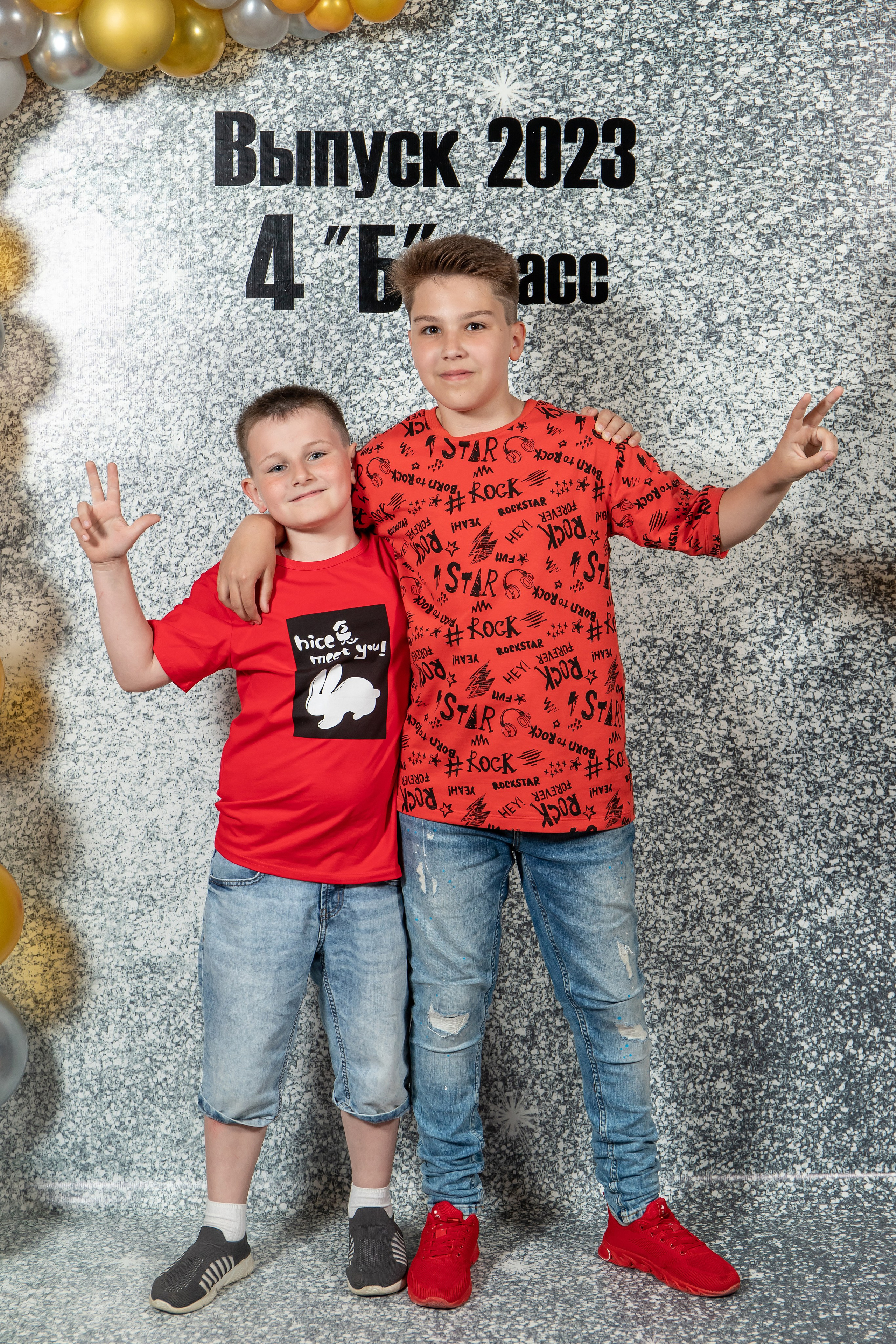 Выпуск 4Б 23 год. Семейный и свадебный фотограф в Геленджике Михаил Шматов