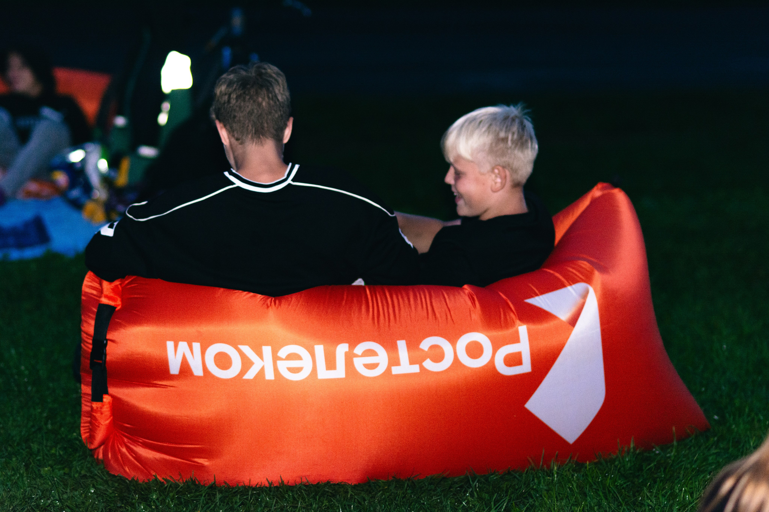 Кино на траве и ДР группы «Доктор Пепси». Алексей Маисеев | Свадебный и художественный фотограф в Новосибирске | Съемка на природе и в студии