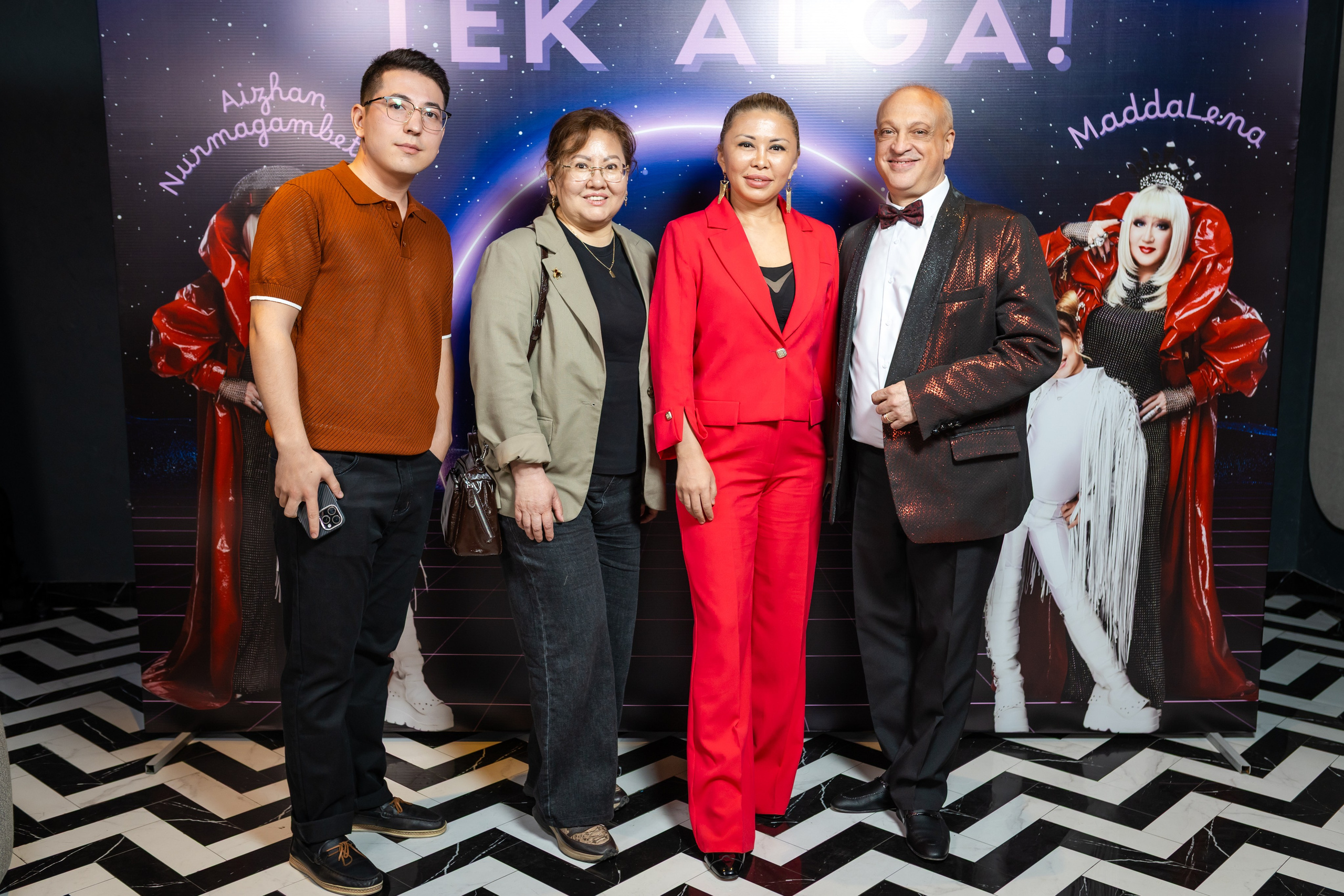 Репортажная фотосъёмка мероприятий в Алматы — презентация клипа | Jora Abramov фотограф. Коммерческий и репортажный фотограф в Алматы — Jora Abramov