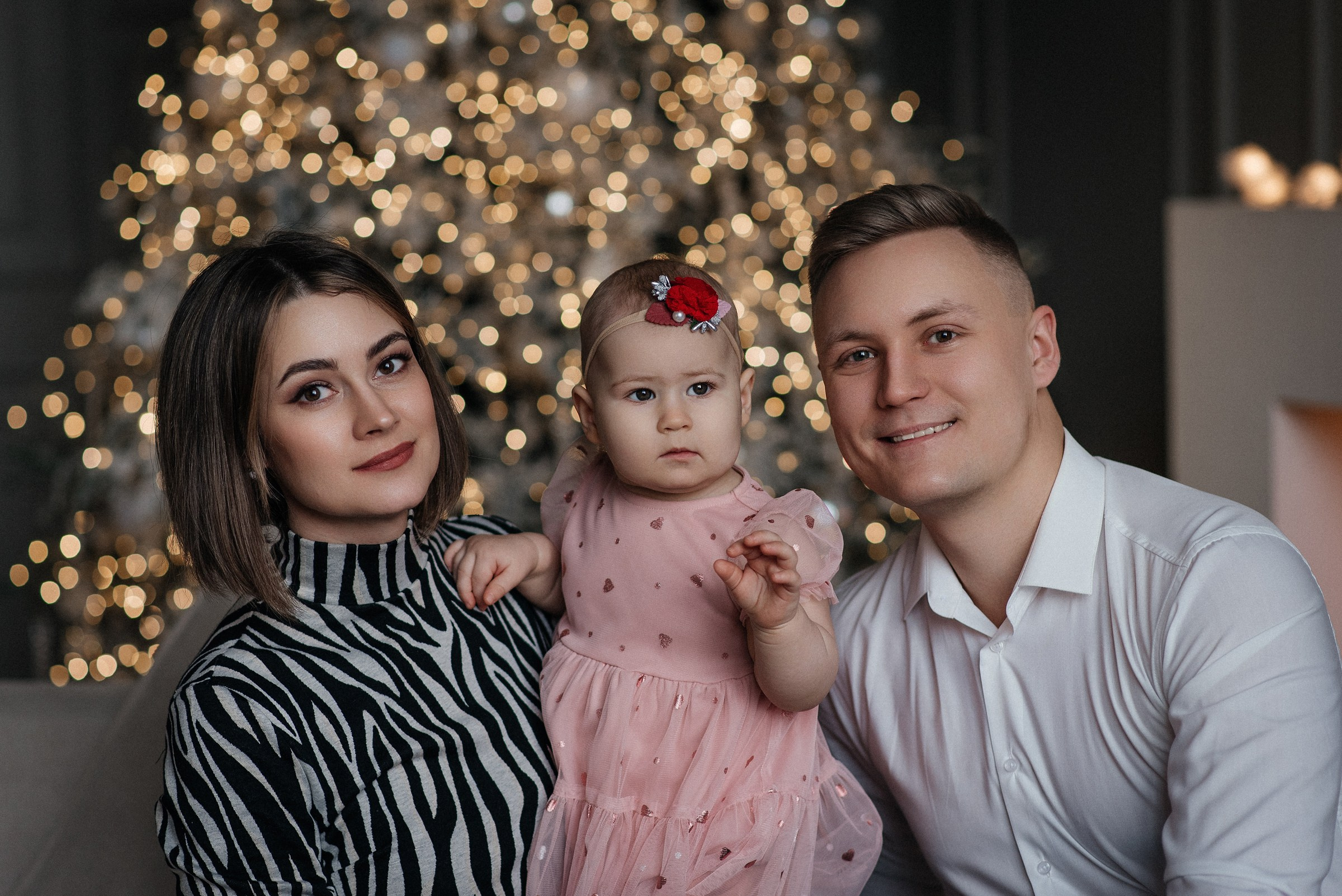 новогодняя семейная фотосессия в студии