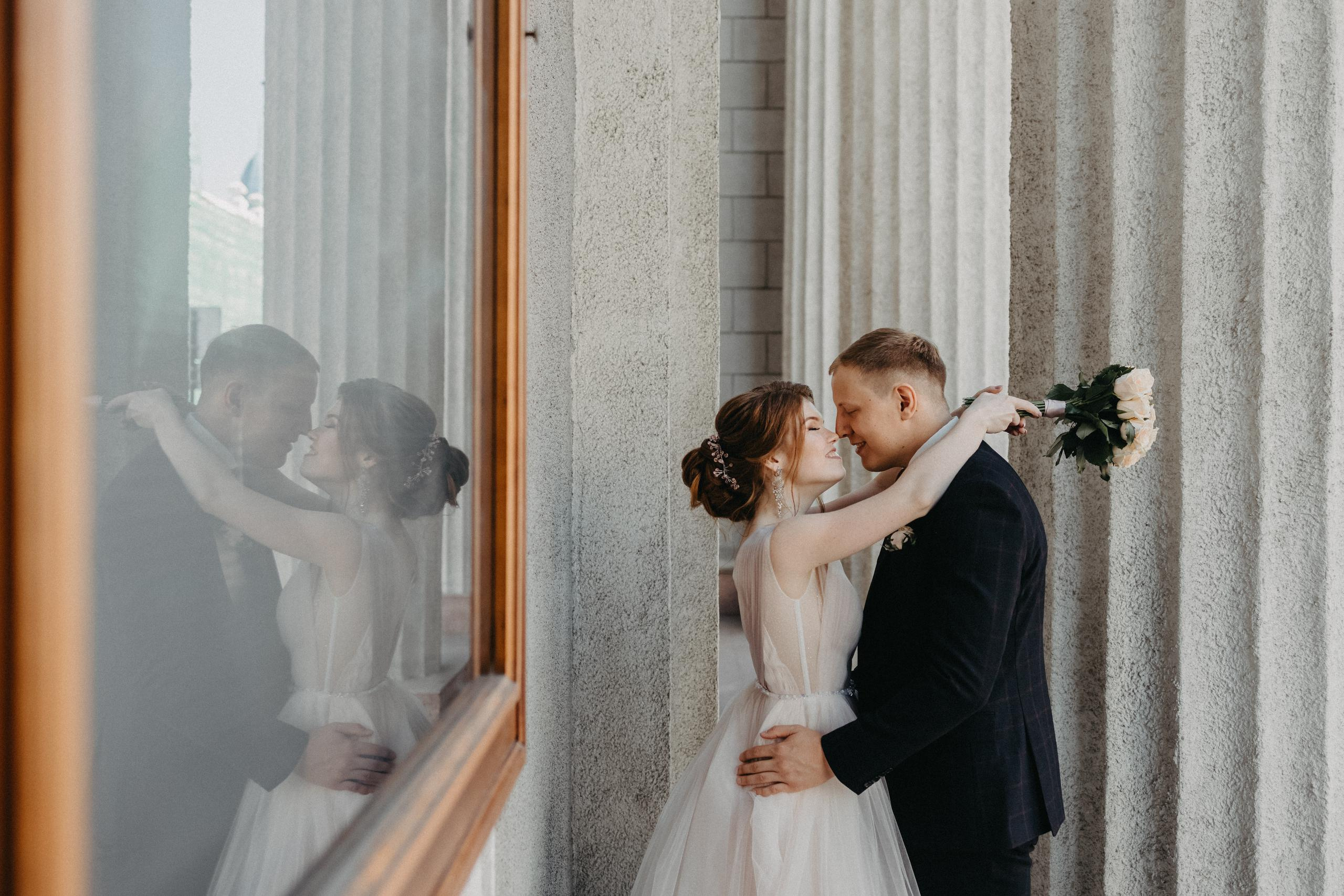 Городская свадебная прогулка в Красноярске. Biser Lab | Свадебное кино и фотография в Красноярске — Евгений Константинопольский