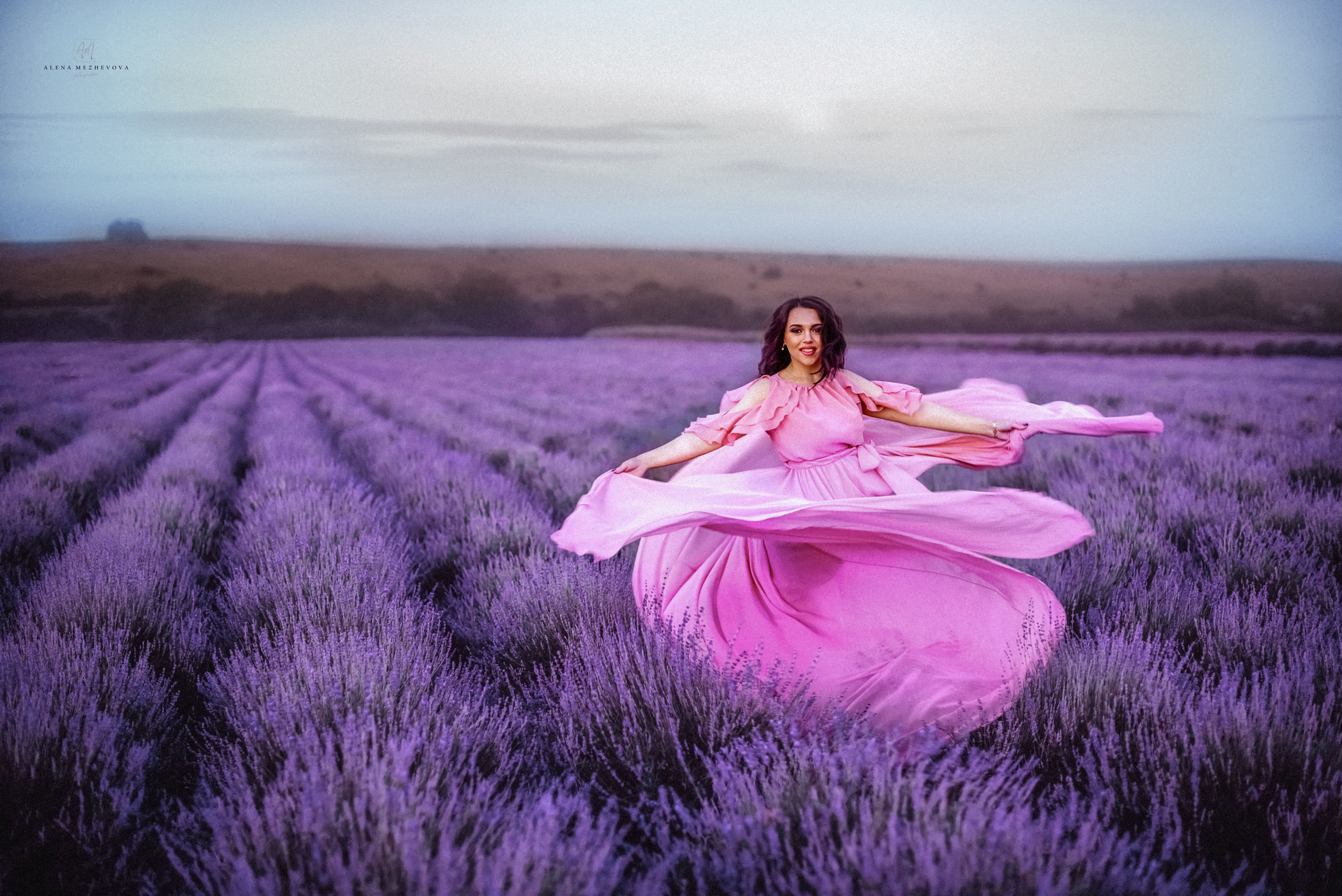Фотосессия в лаванде. Свадебный и семейный фотограф и видеограф, Крым, Москва, Санкт -Петербург