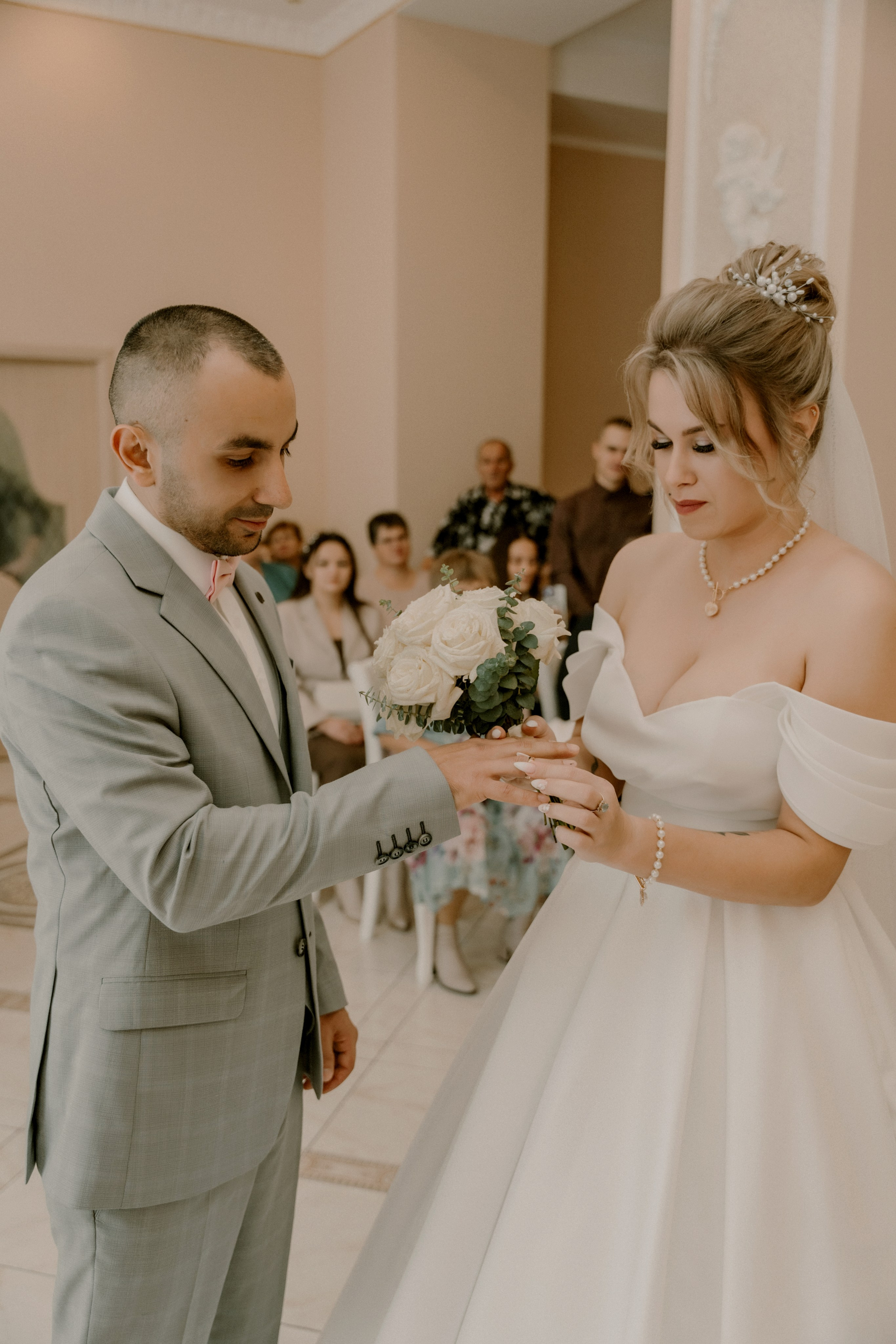 Денис и Ирина. Свадебный и индивидуальный фотограф в Суворове Клюева Мария