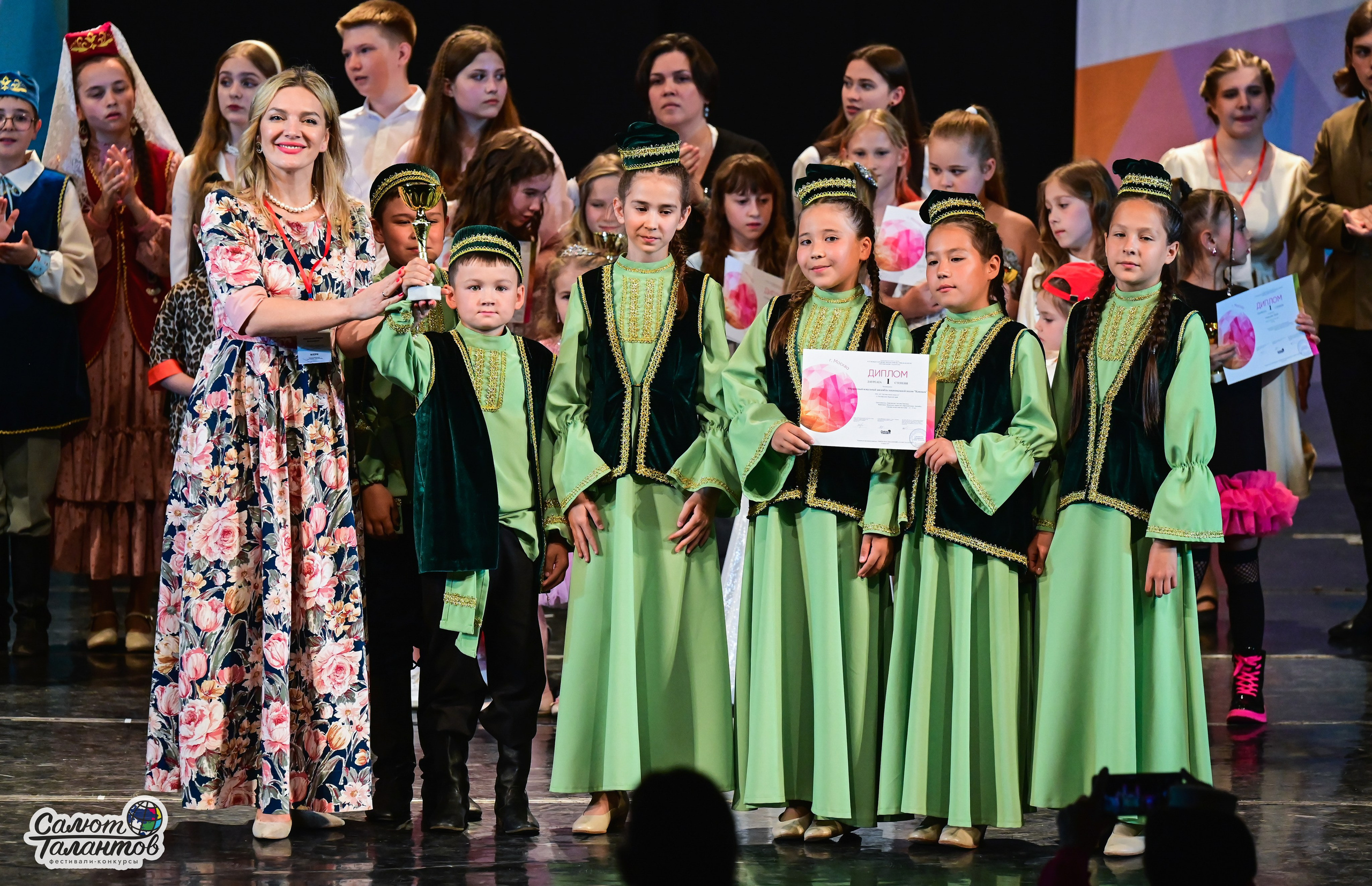 14.06.2025 «Салют Талантов» 41-й Международный фестиваль-конкурс «МОСКВА ВЕРИТ ТАЛАНТАМ» г. Москва. Медиастудия Фото Концепт