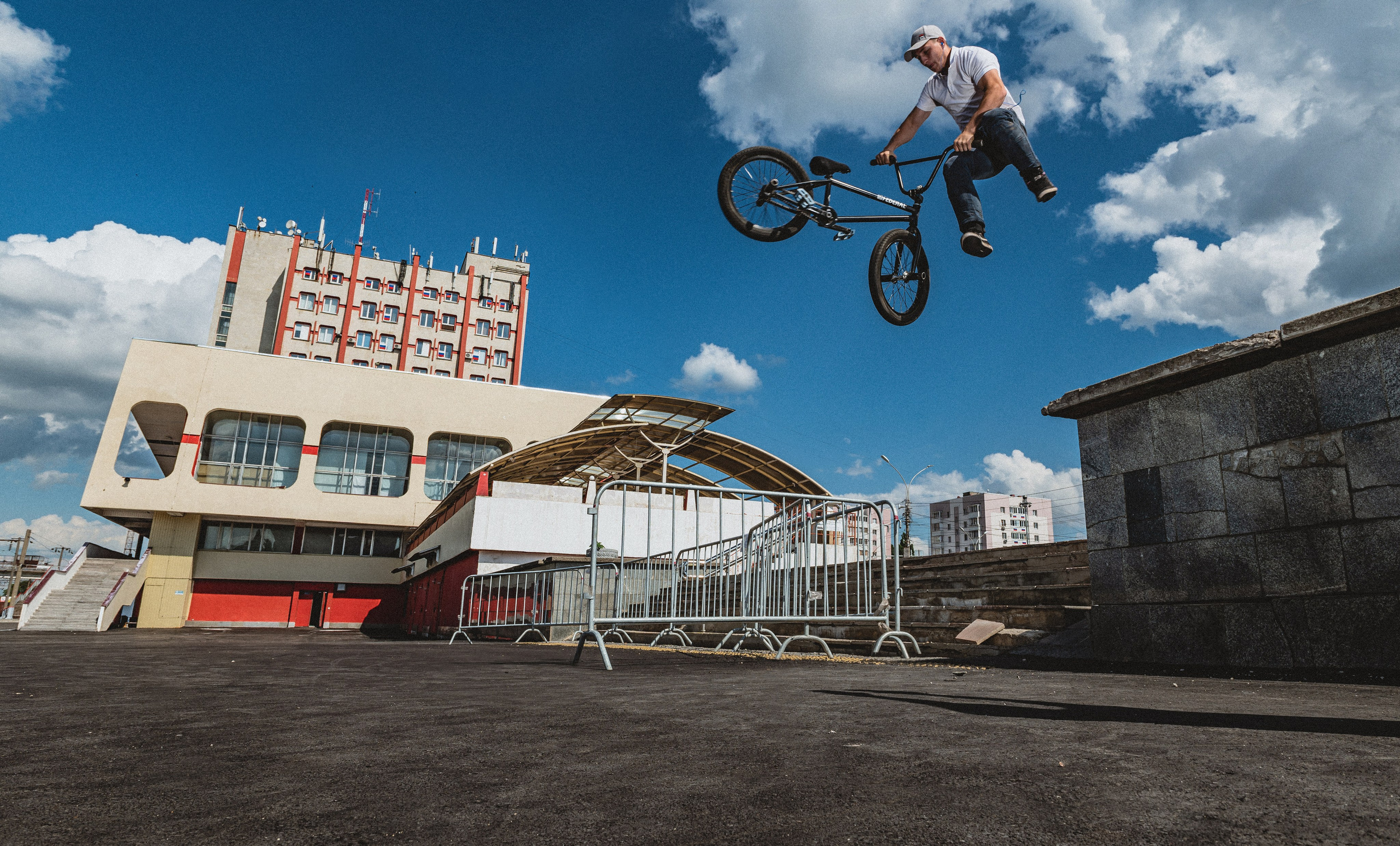 Provincial extreme. Evgenii Filippov — Photographer