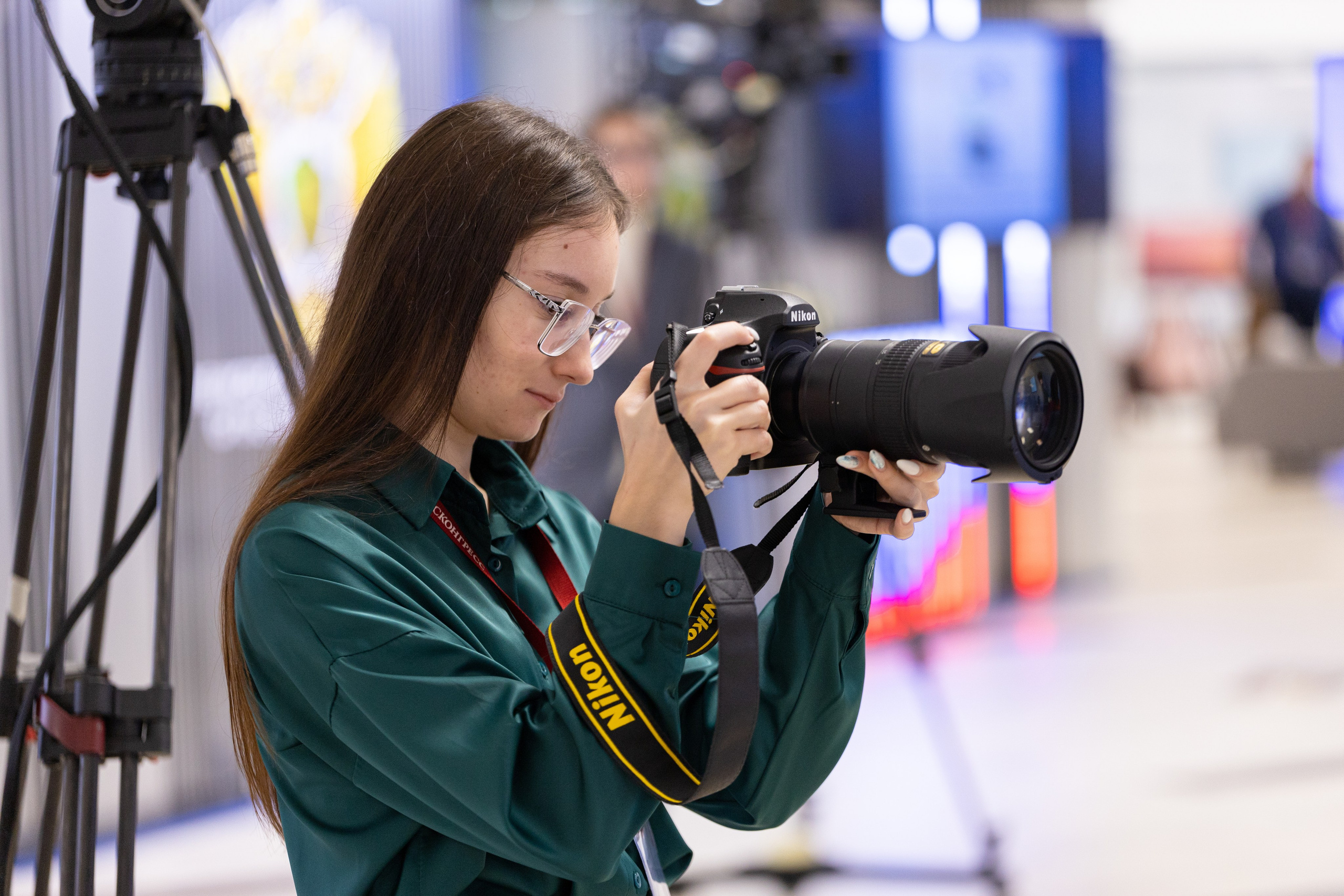 ВЭФ 2025. Олег Катакинов| Репортажный фотограф в городе у моря (Владивосток)