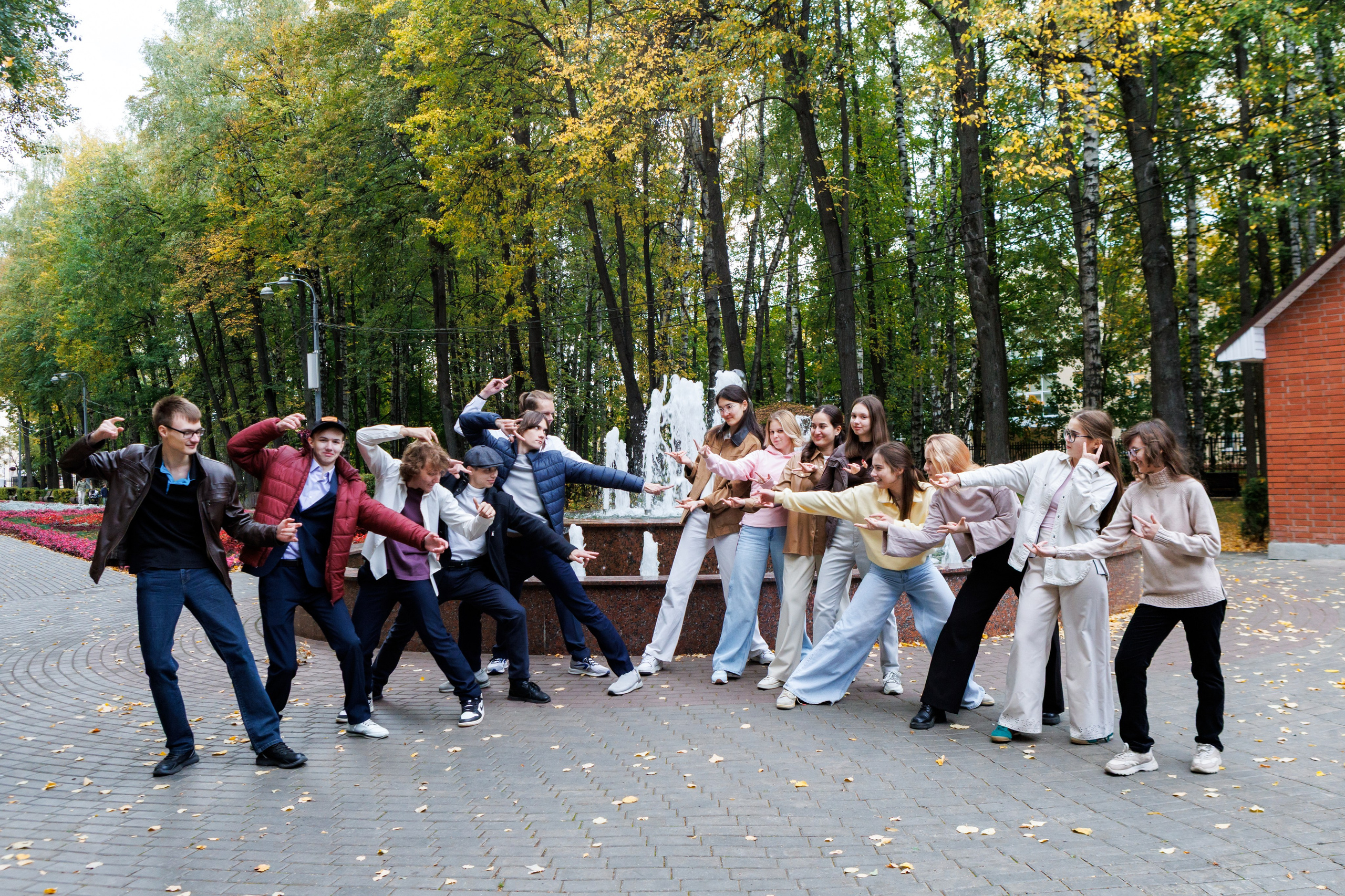 11 класс / ГАОУ МО «ЛНИП» / г. Королёв. Детский и семейный фотограф Мария Киселёва. Москва