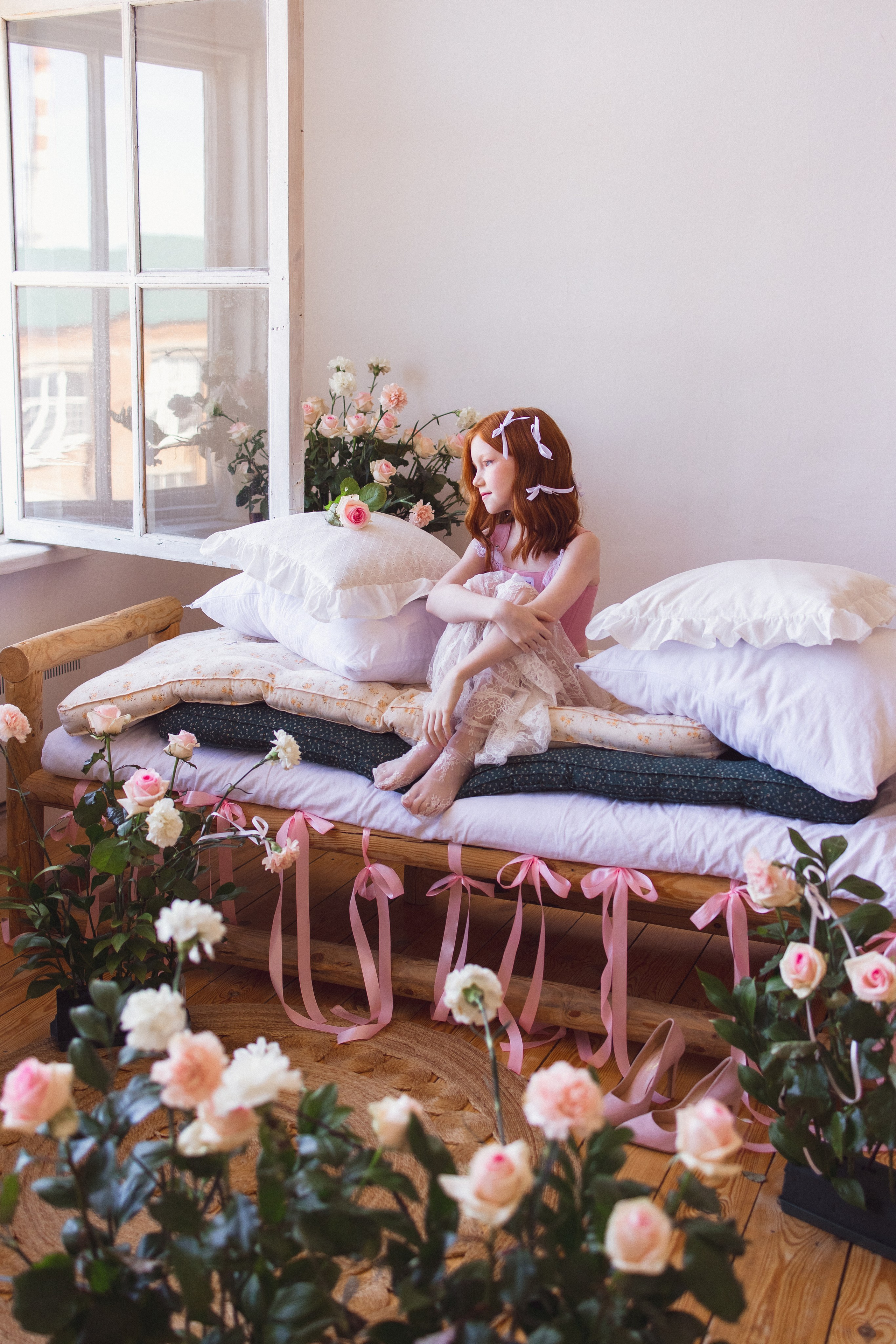 Фотосессия с живыми цветами в фотостудии г. Краснодар. Семейный и детский фотограф в Краснодаре Анна Трашкова